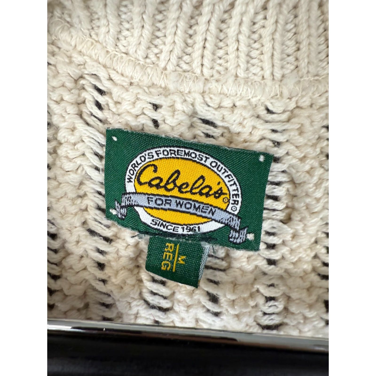 Vintage VINTAGE Cabela’s Sweater Vest Womens M Ivory Button Front V-Neck Cable Knit Sleeveless Holiday Mens Womens Size M / US 6-8 / IT 42-44 - 5 Thumbnail