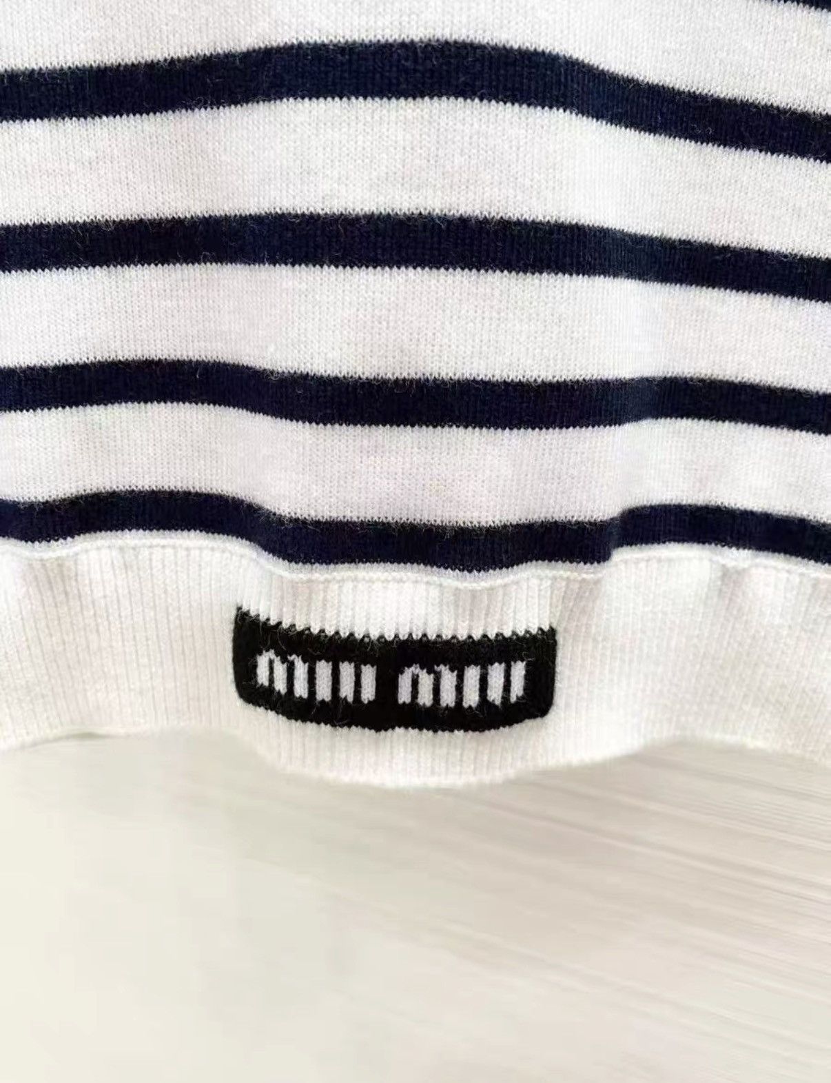 Miu Miu Miu Miu Classic Striped Short Sleeve Knit Top J33 Size XS / US 0-2 / IT 36-38 - 4 Thumbnail