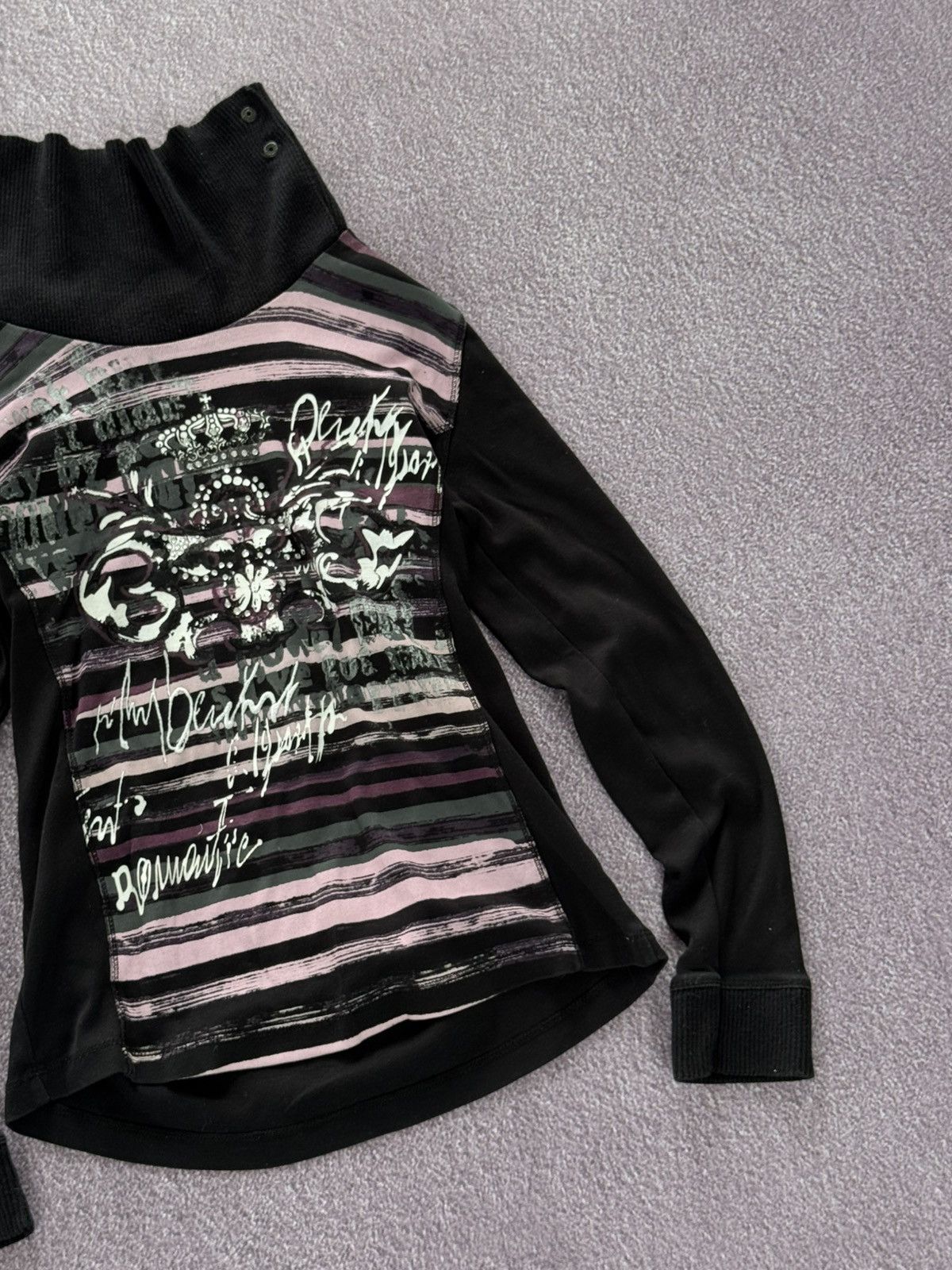 Japanese Brand Y2K Goth Black Long Sleeve Top Cyber Grunge Type Logo Size M / US 6-8 / IT 42-44 - 5 Thumbnail