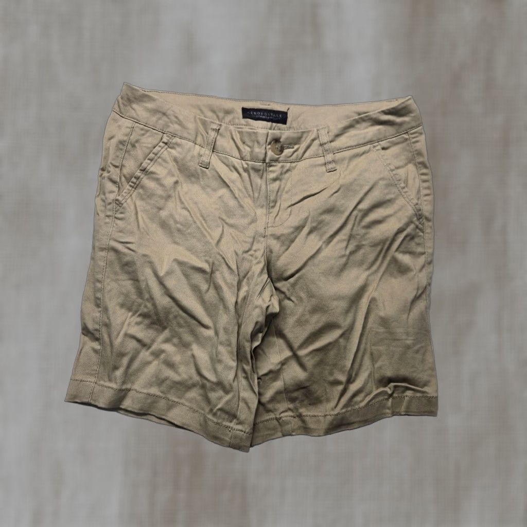 Vintage Aéropostale Beige Chino Shorts Women's Size 4 Low Rise Stretch Size 27" / US 4 / IT 40 - 1 Thumbnail