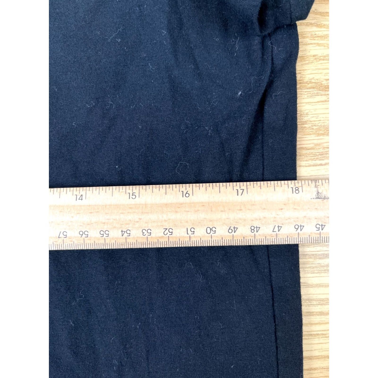 H&M H&M T-Shirt Womens M Black Cotton Blend Slim Fit Basic Crew Neck Short Sleeve Shirt Womens M Black Cotton Blend Slim Fit Basic Crew Neck Short Sleeve Size M / US 6-8 / IT 42-44 - 6 Thumbnail
