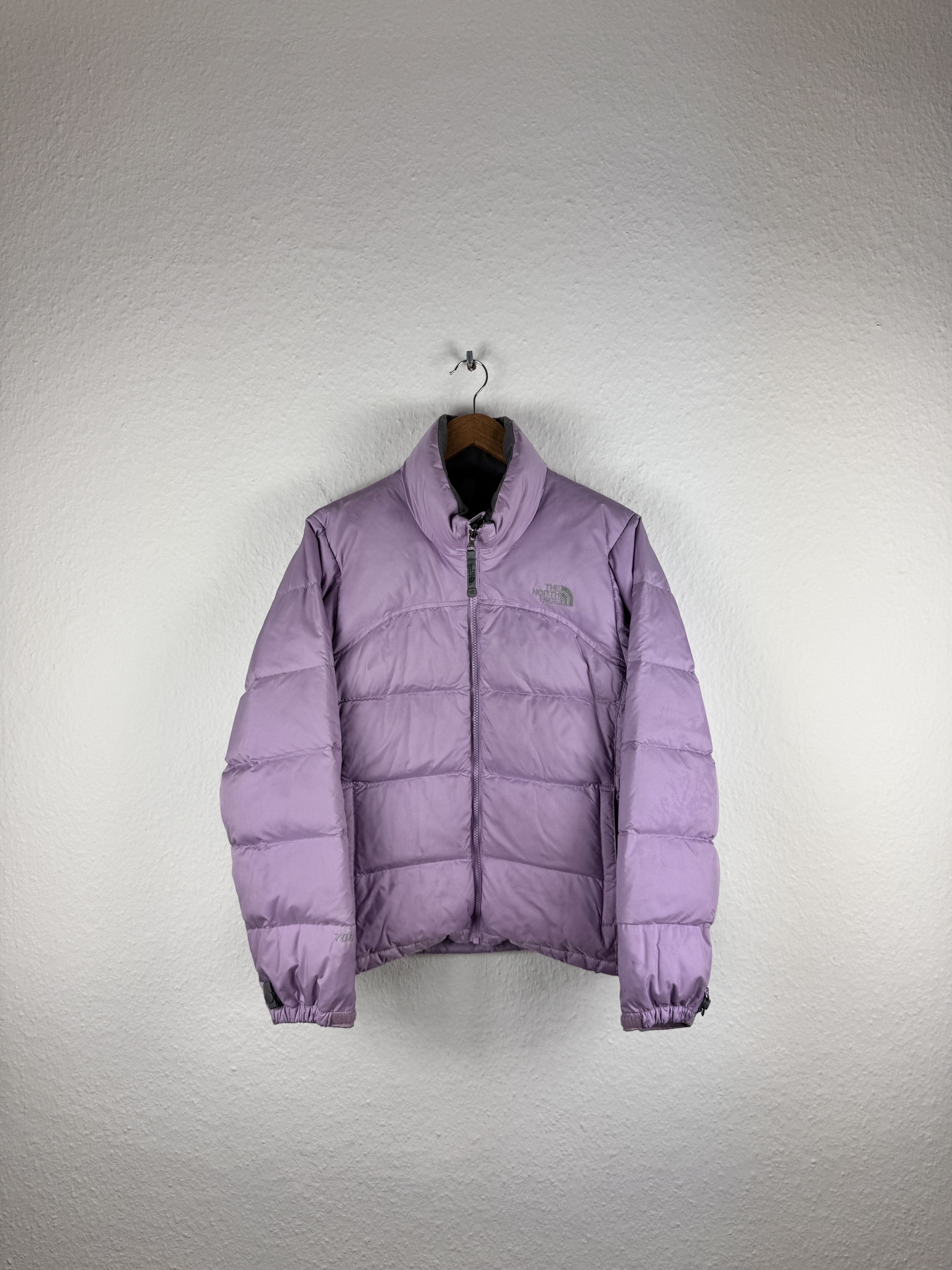 The North Face Women`s THE NORTH FACE 700 VINTAGE LILAC/PINK PUFFER JACKET Size S / US 4 / IT 40 - 1 Thumbnail