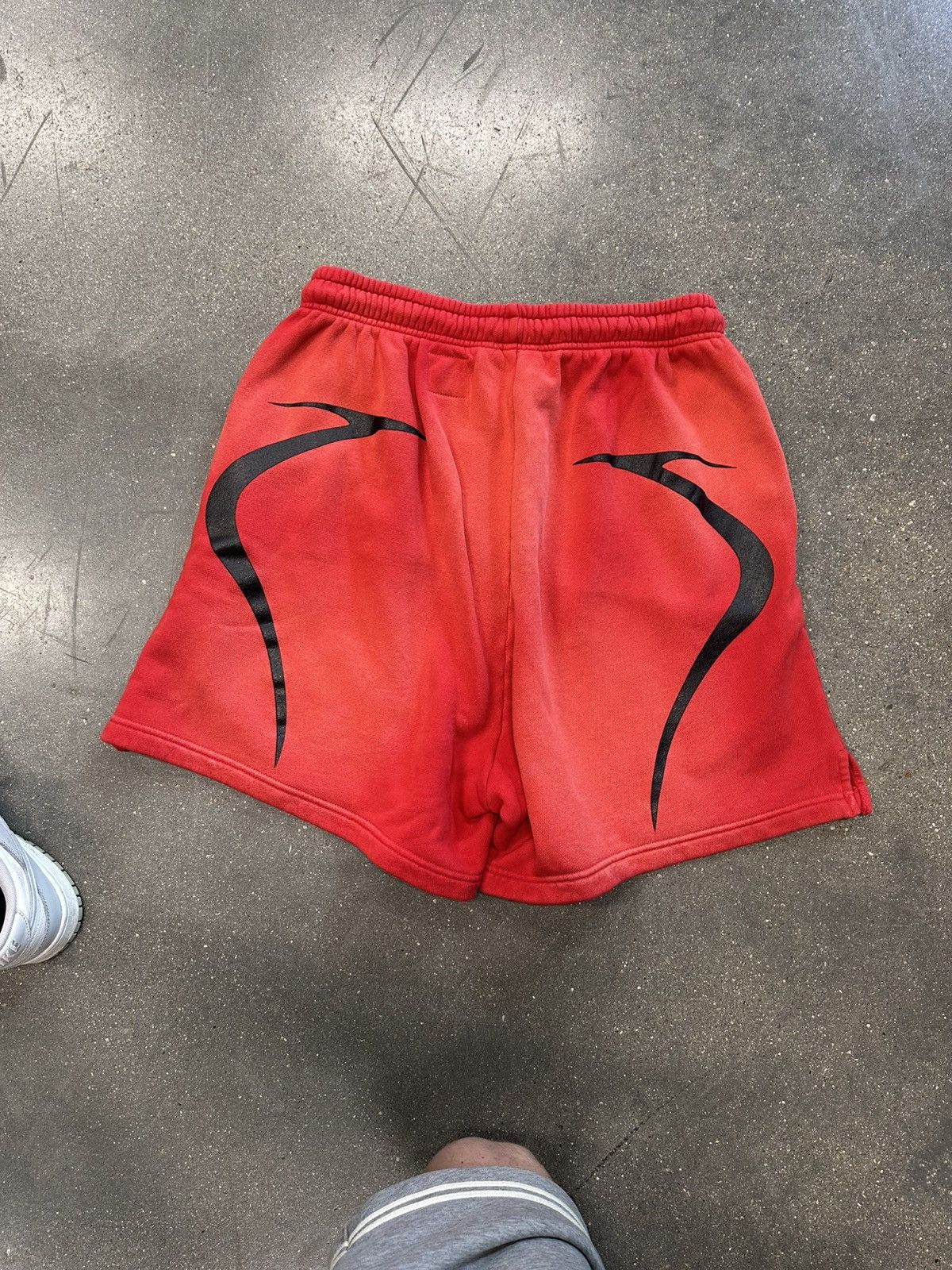 HELLSTAR Hellstar Warm Up Shorts Red Size US 34 / EU 50 - 2 Thumbnail