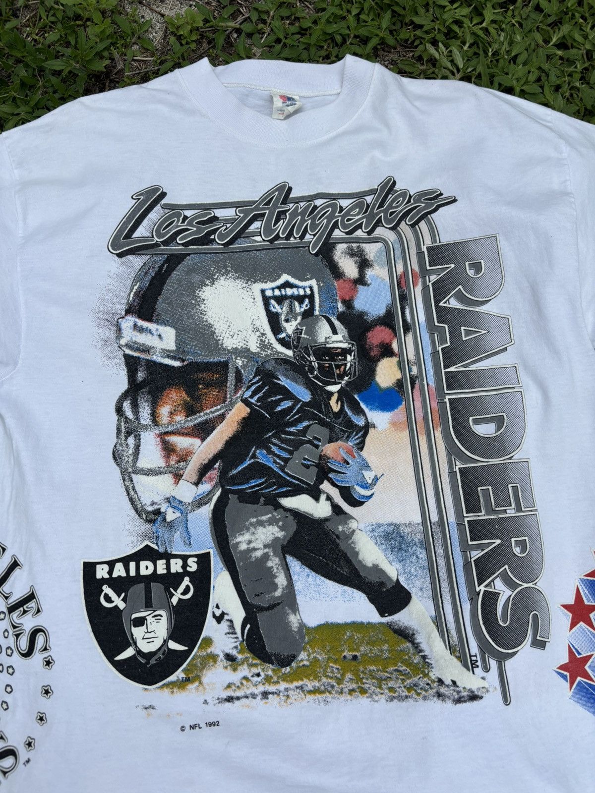NFL Vintage Los Angeles Raiders Bulletin Tshirt All Over Print Size US XL / EU 56 / 4 - 3 Thumbnail