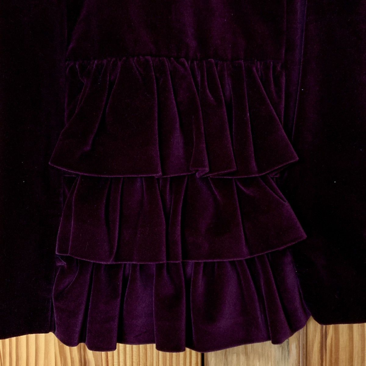 MILLY Anthropologie Milly velvet midi pencil skirt burgundy 2P Size 26" / US 2 / IT 38 - 3 Thumbnail