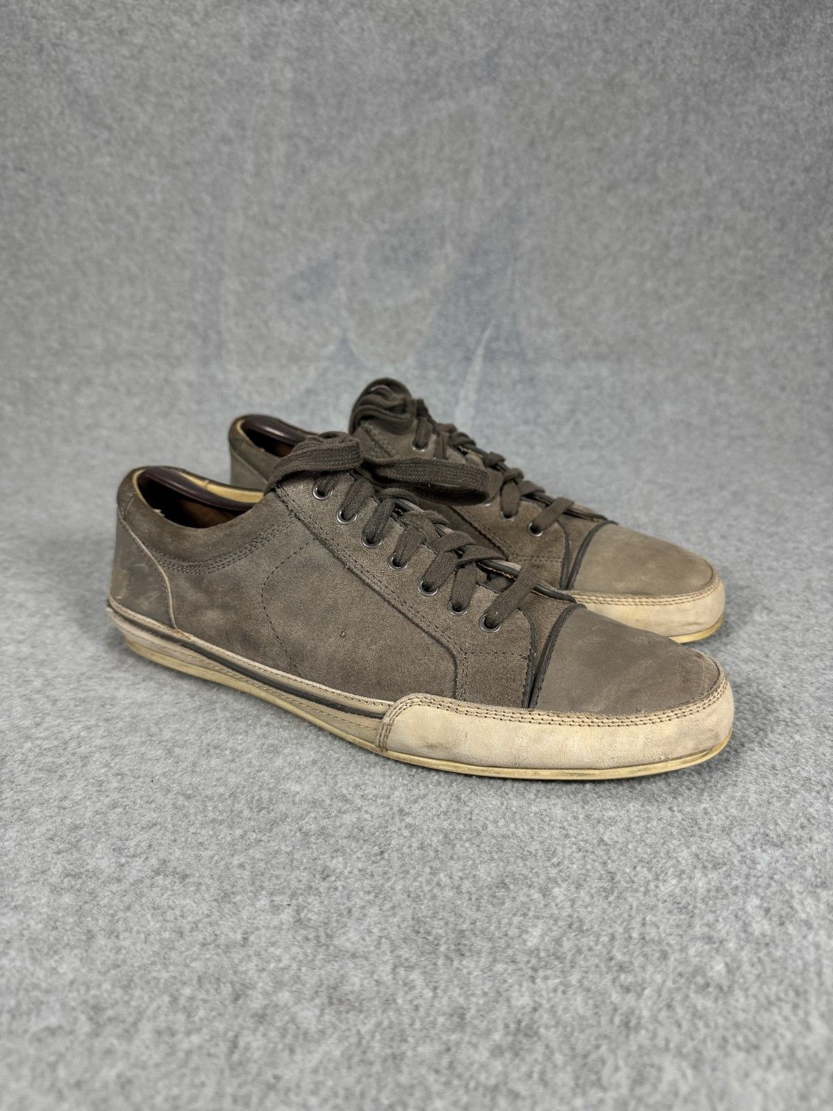 John Varvatos Gray Suede Low Top Sneakers John Varvatos USA Mens 9.5 Size US 9.5 / EU 42-43 - 5 Thumbnail