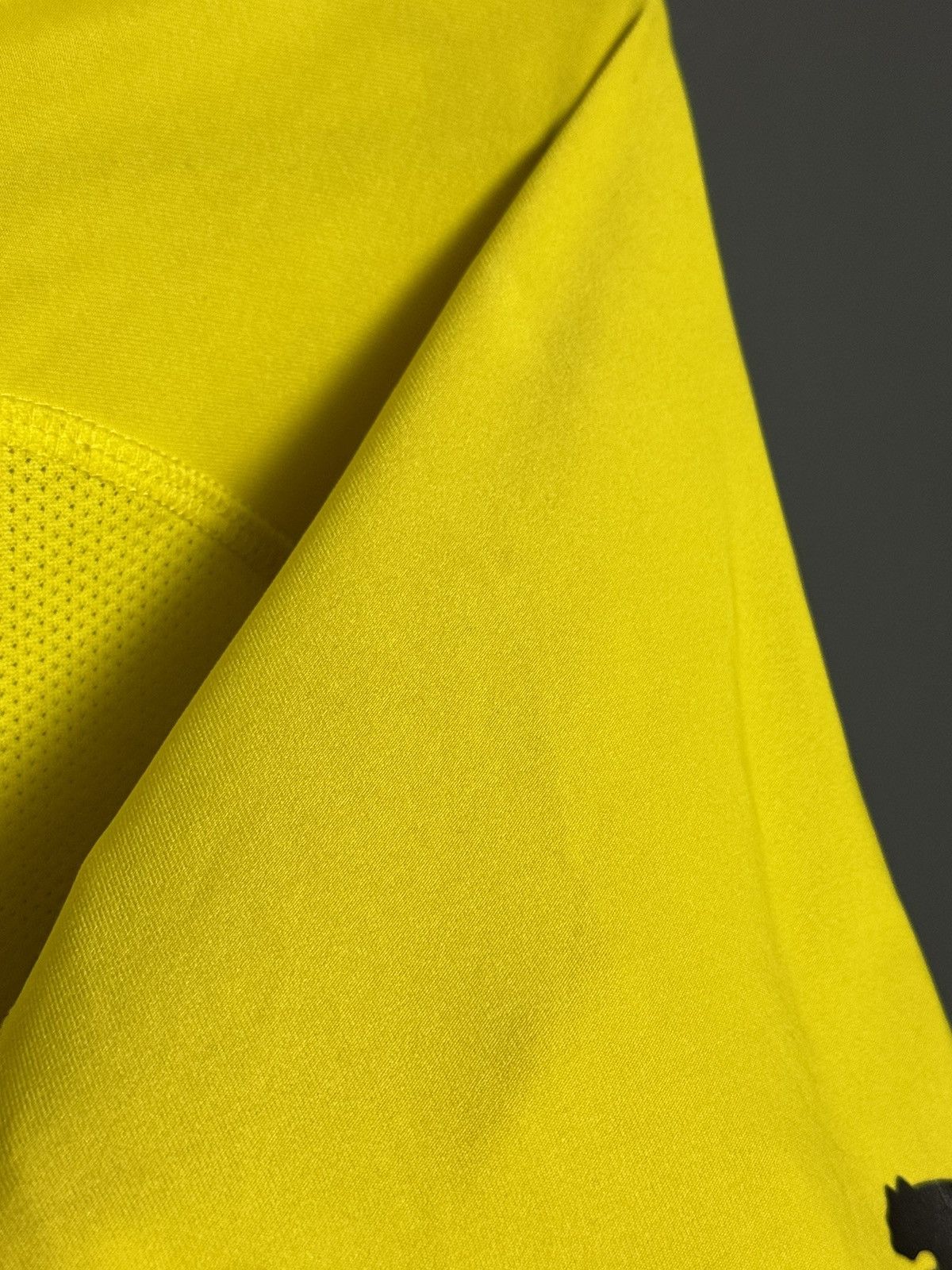 Puma Togo National Team 12/13 Home Player Issue Football Jersey Size US M / EU 48-50 / 2 - 11 Thumbnail