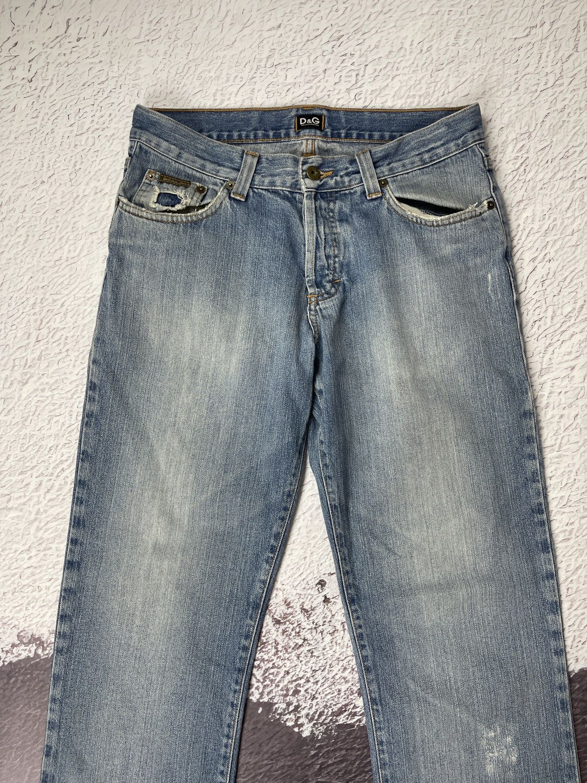 Dolce & Gabbana Dolce & Gabbana vintage big painted logo distressed denim Size US 32 / EU 48 - 6 Thumbnail