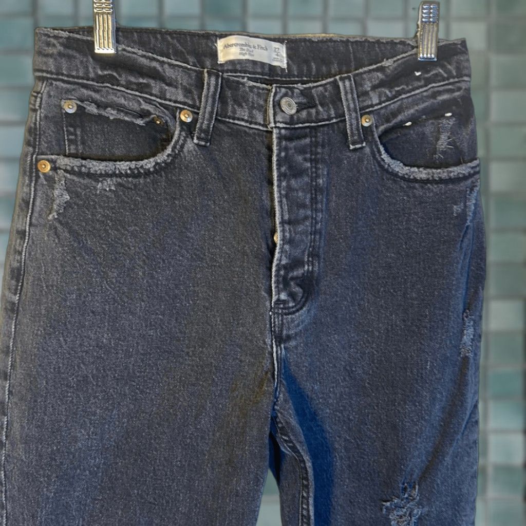 Abercrombie & Fitch Abercrombie & Fitch Jeans Womens 27 The Dad High Rise Black Denim Buttonfly Size 27" / US 4 / IT 40 - 1 Thumbnail
