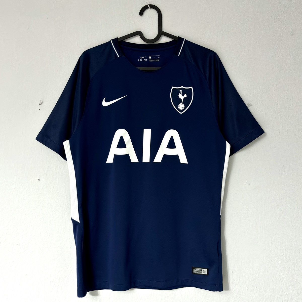 Nike 2017 2018 Tottenham Hotspur Home Kit Puma Soccer Jersey Away Size US S / EU 44-46 / 1 - 2 Thumbnail