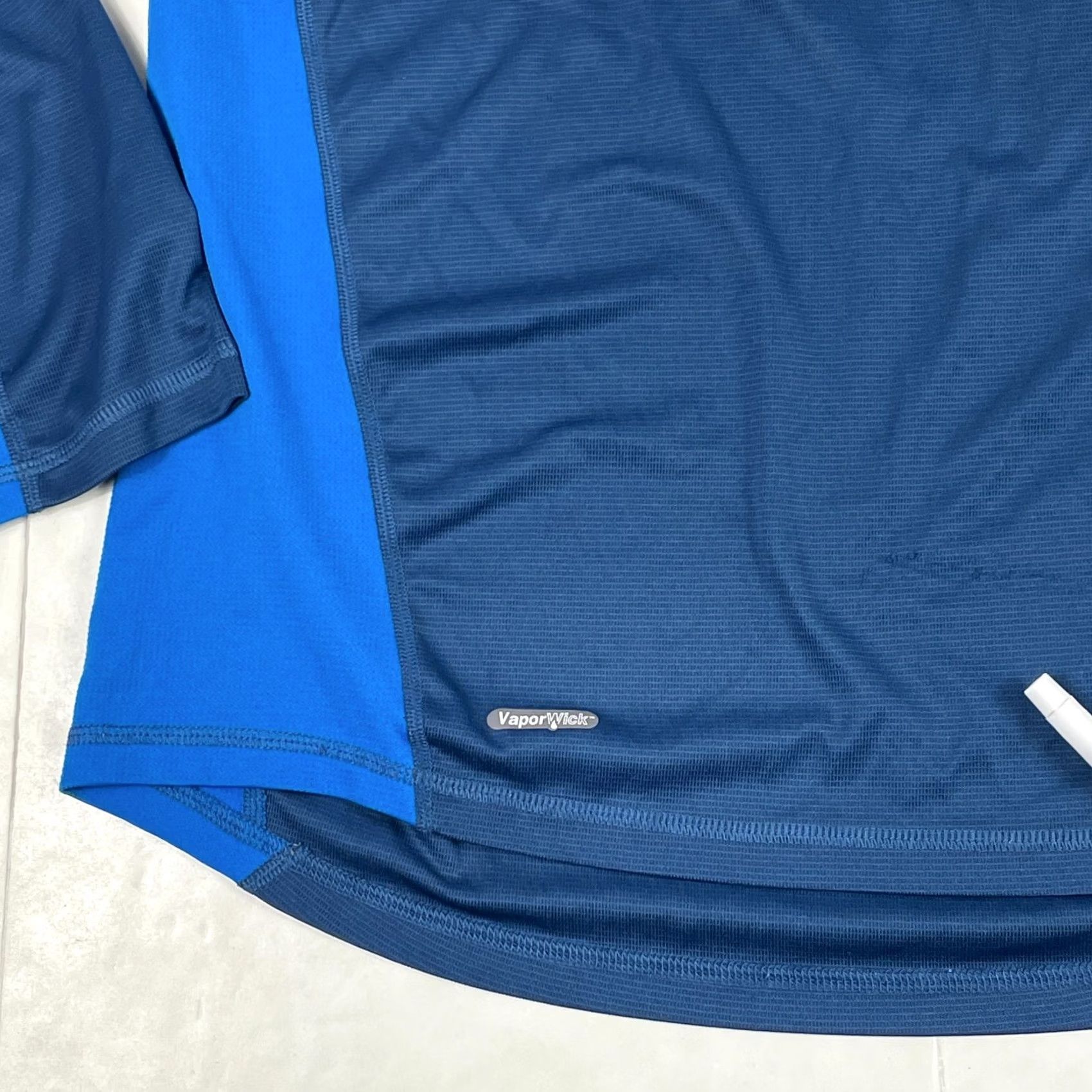 The North Face The North Face Shirt Mens Medium Blue VaporWick Long Sleeve Workout Gym Climbing - Solid Size US M / EU 48-50 / 2 - 5 Thumbnail