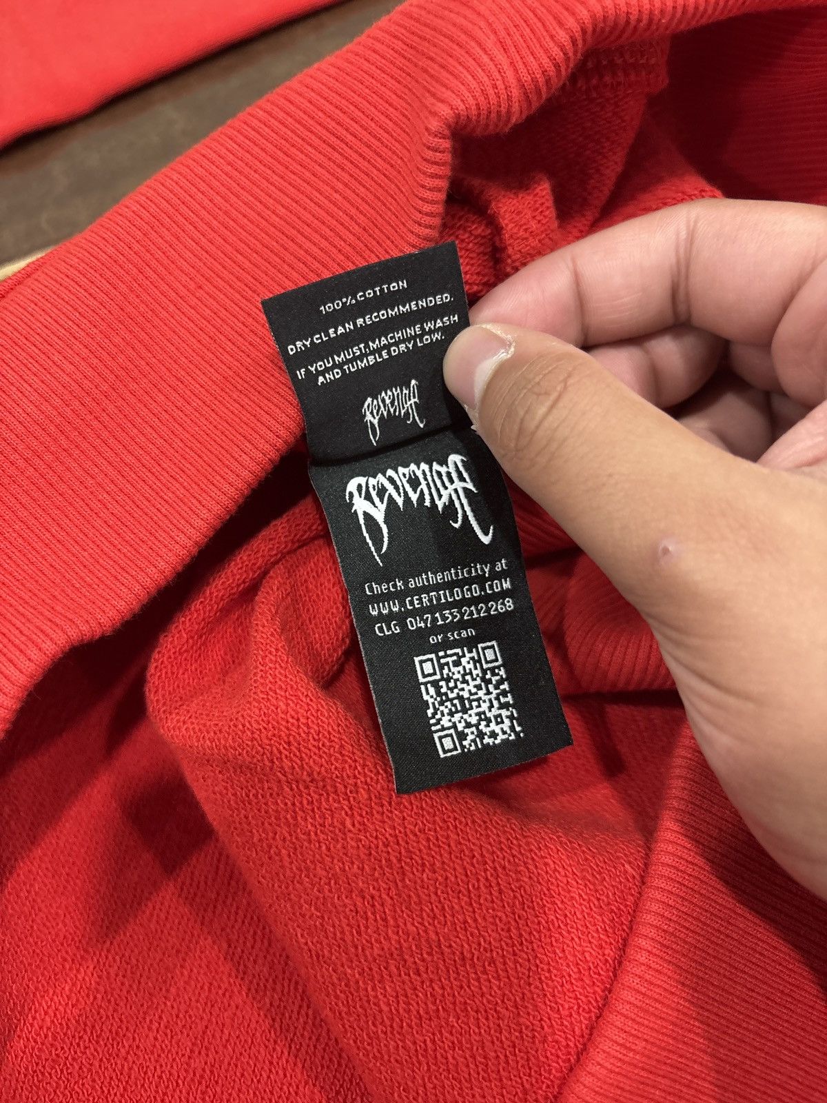 Revenge BRAND NEW Revenge XXXTentacion Red Outline Kill Hoodie SZ XL Size US XL / EU 56 / 4 - 13 Thumbnail