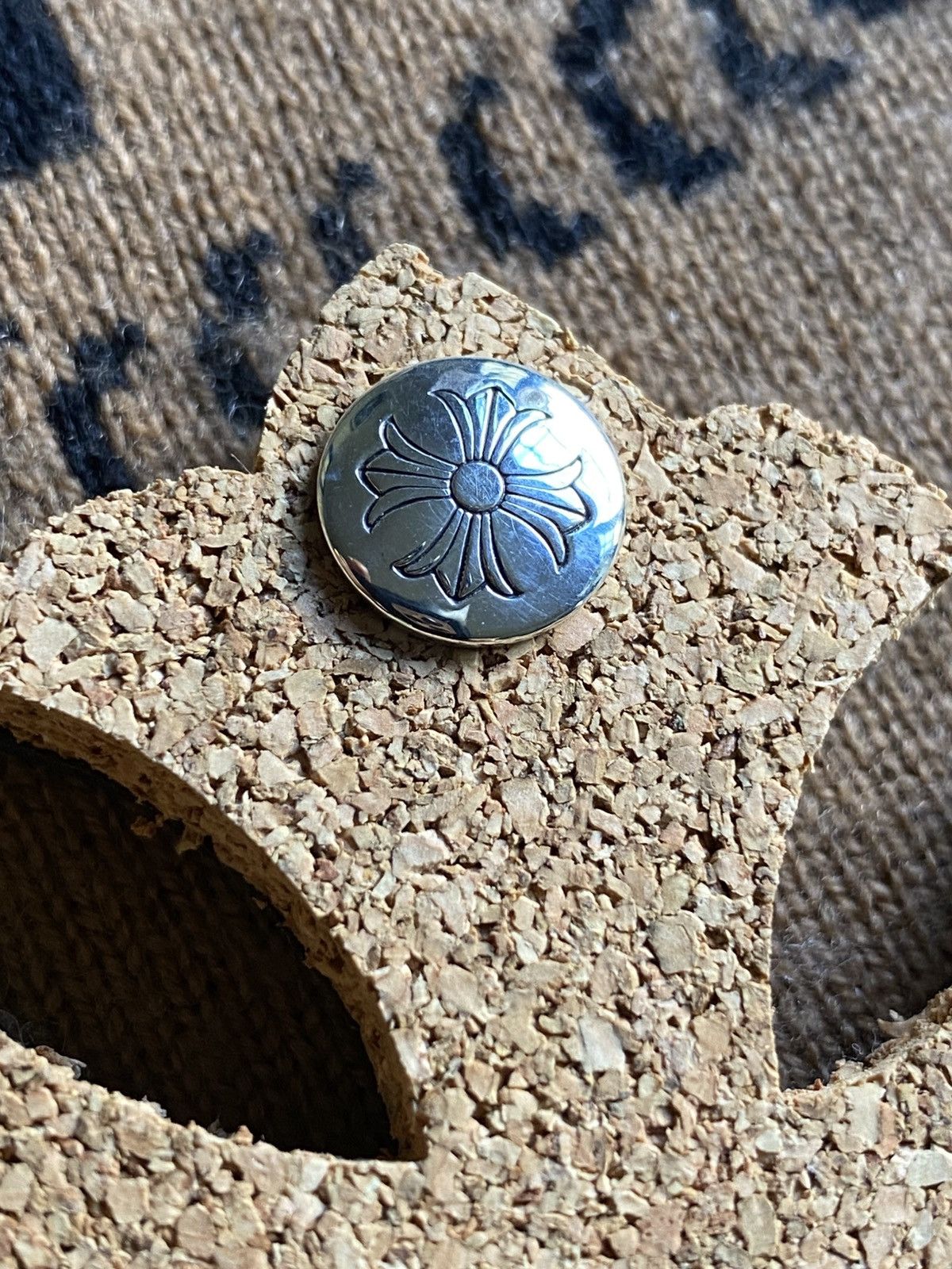 Chrome Hearts Chrome Hearts silver thumb tacks Size ONE SIZE - 4 Thumbnail