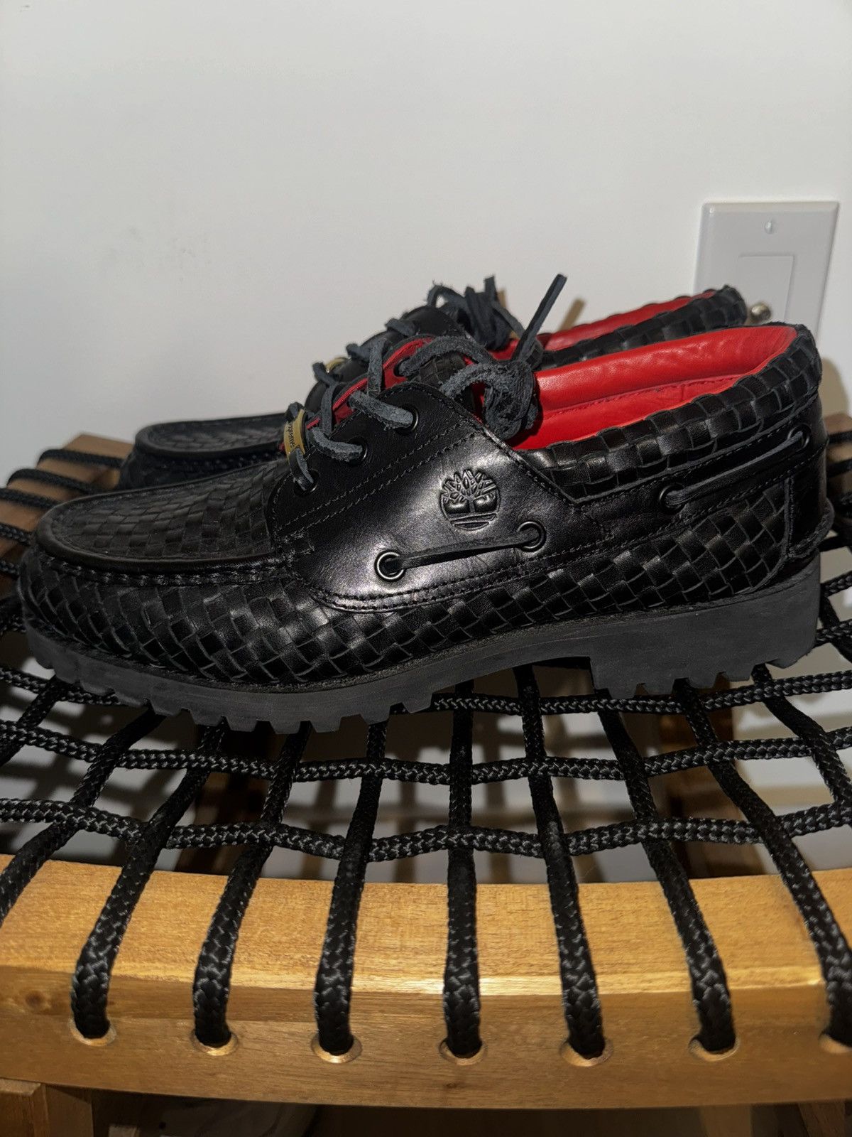 Supreme × Timberland Supreme x Timberland Woven Leather 3-Eye Lug Black size 9US Size US 9 / EU 42 - 6 Thumbnail