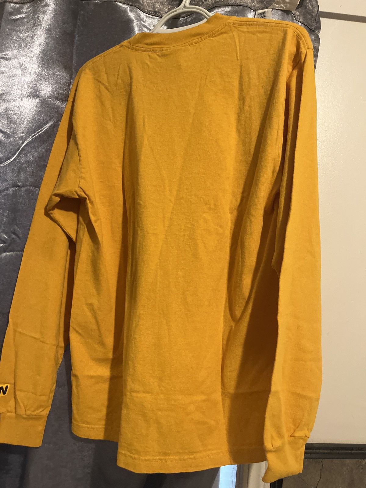 Drew House Drew house mascot long sleeve golden yellow tshirt Size US M / EU 48-50 / 2 - 2 Thumbnail