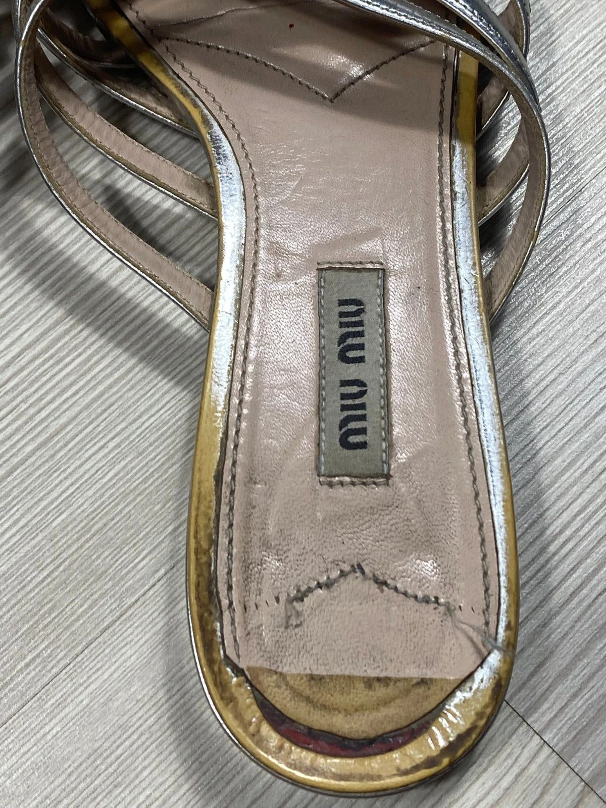 Miu Miu Miu Miu Silver Leather Slippers Flats - US 7.5 EU 38 Size US 7.5 / IT 37.5 - 5 Thumbnail