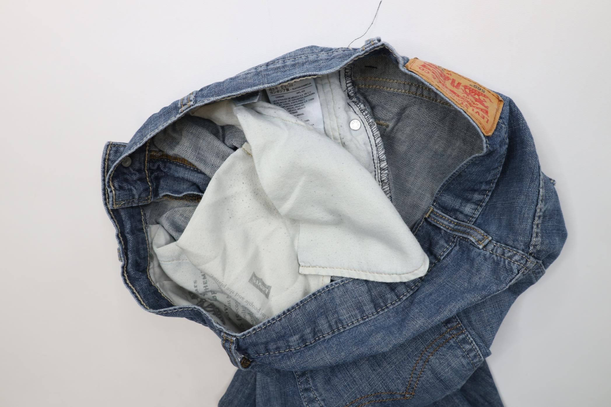 Levi's Vintage Y2K Levis 569 Chambray Loose Straight Wide Leg Jeans Size US 34 / EU 50 - 10 Thumbnail