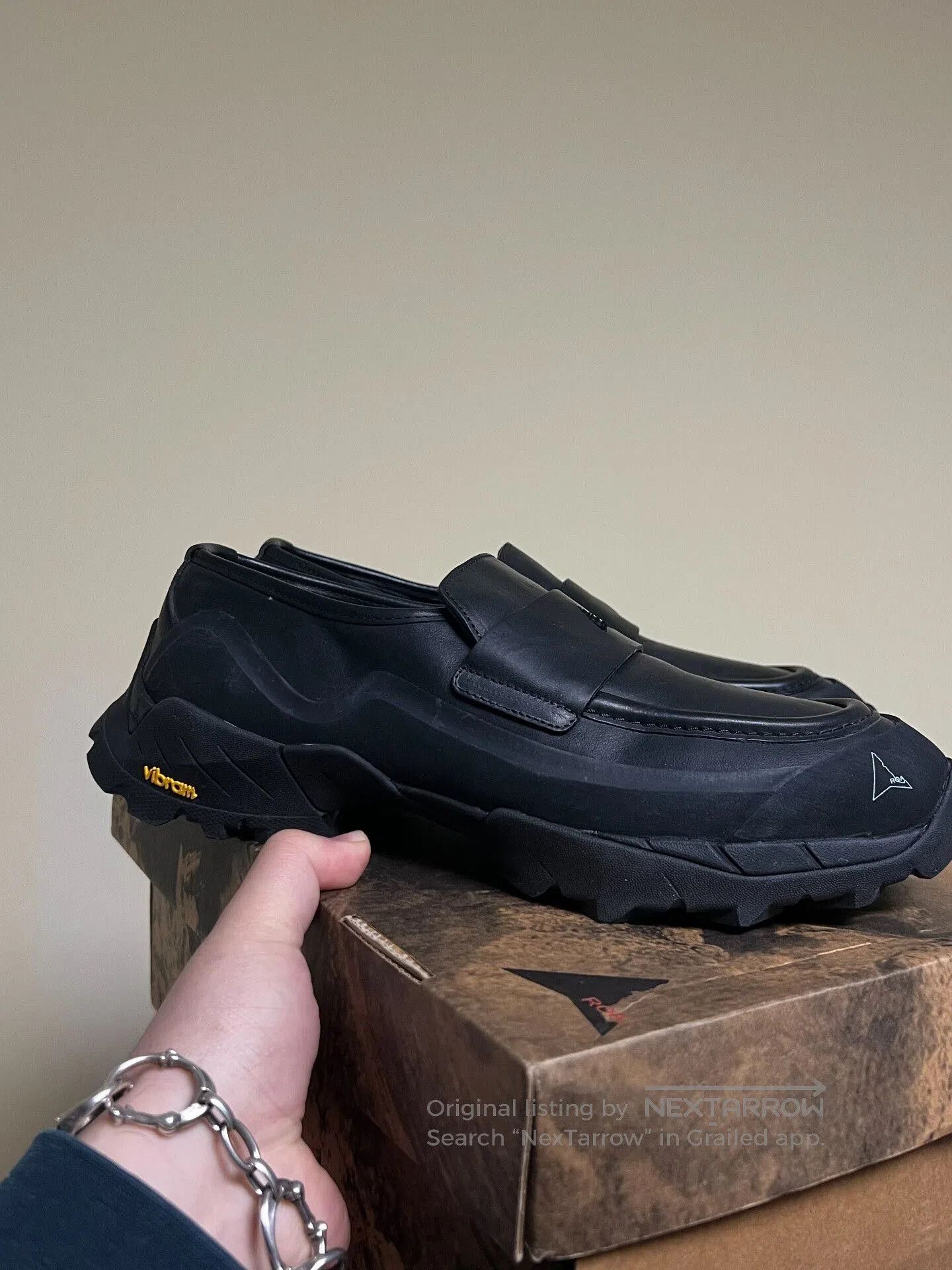 ROA ROA Black Low-Top Loafers for Hiking. Size US 10 / EU 43 - 2 Thumbnail