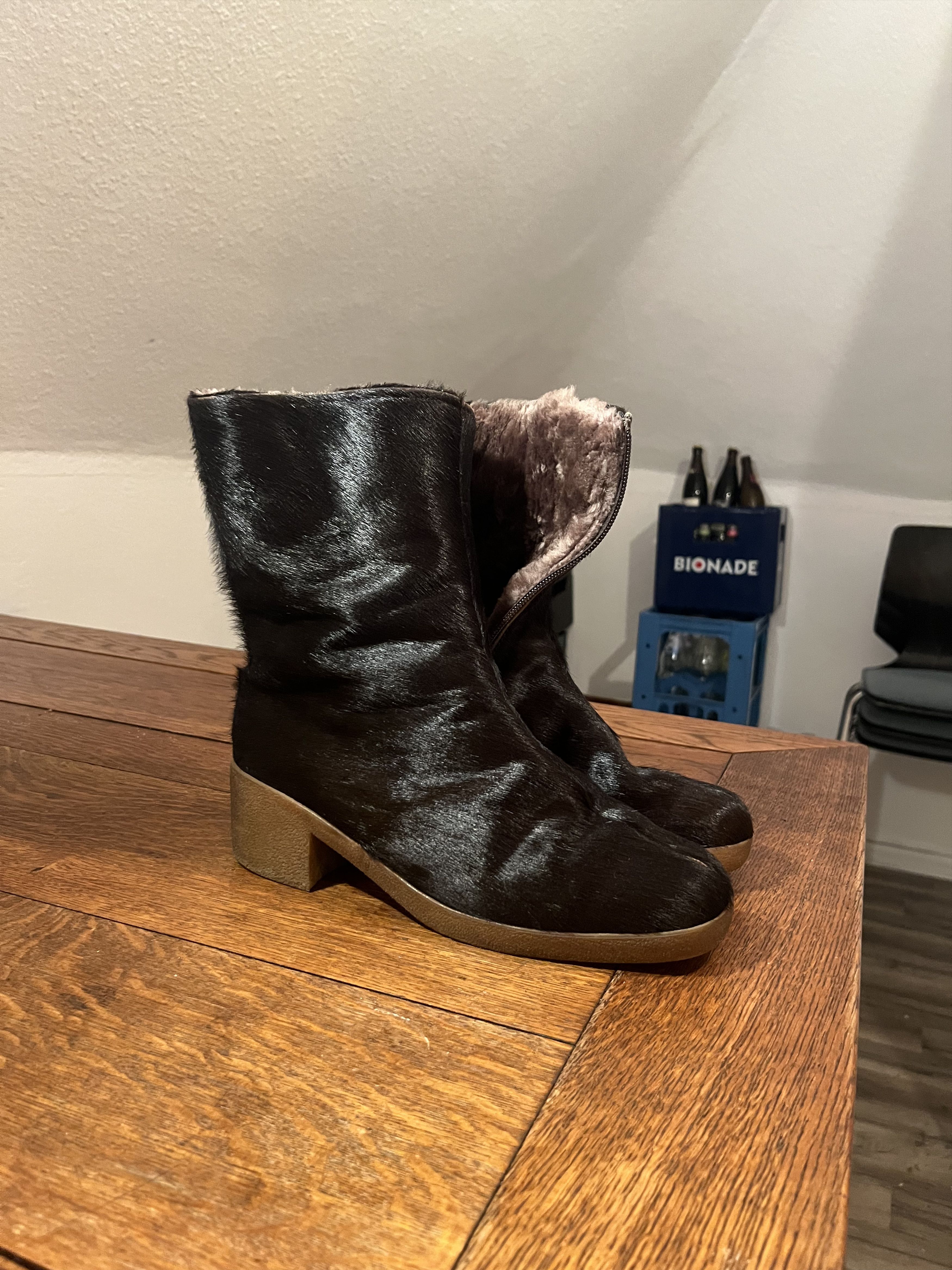 Vintage cowhide Boots
