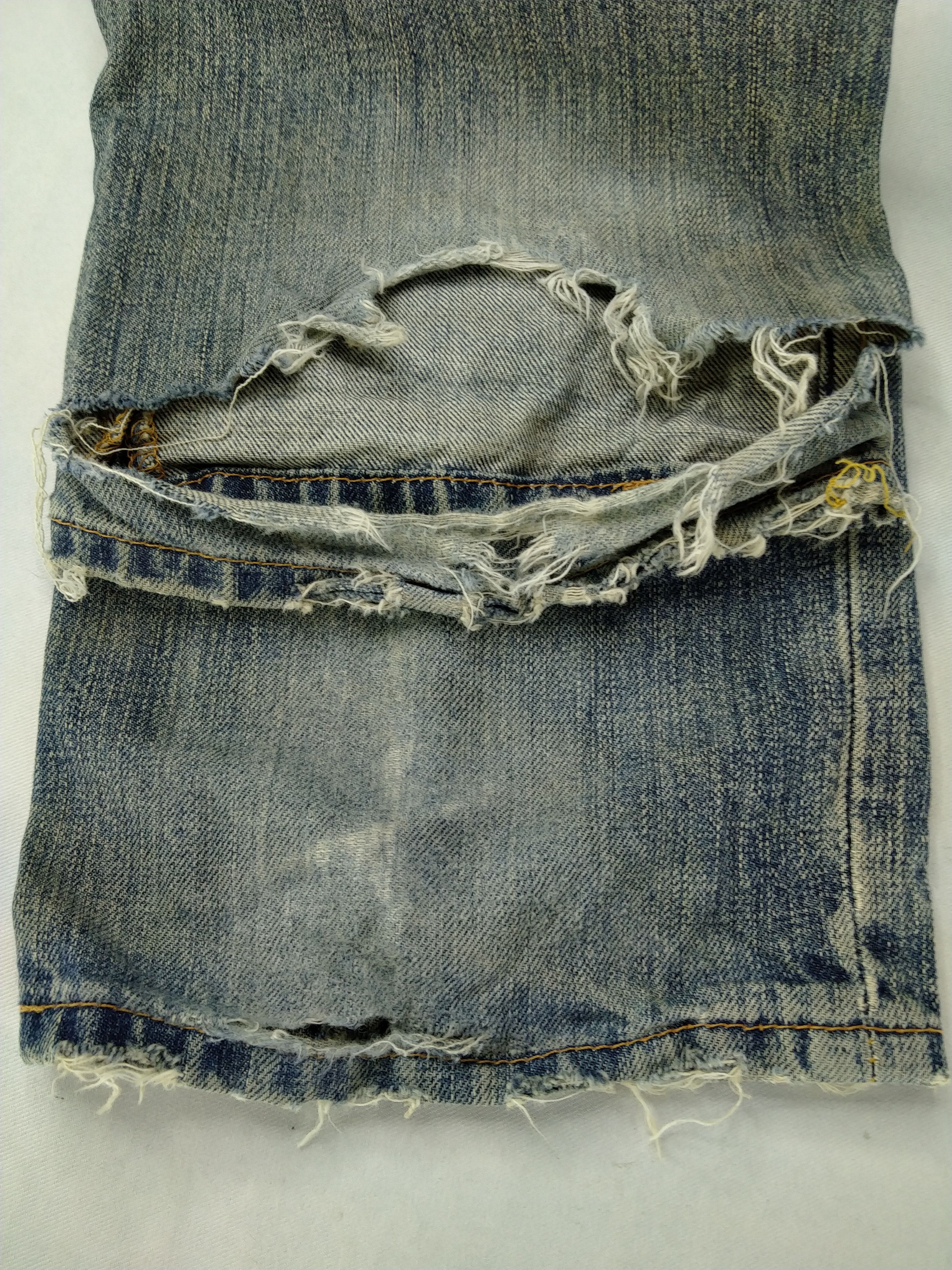 Japanese Brand Distressed Indigo Vintage Levi's 505 32x32.5 Denim JN939 Size US 32 / EU 48 - 10 Thumbnail