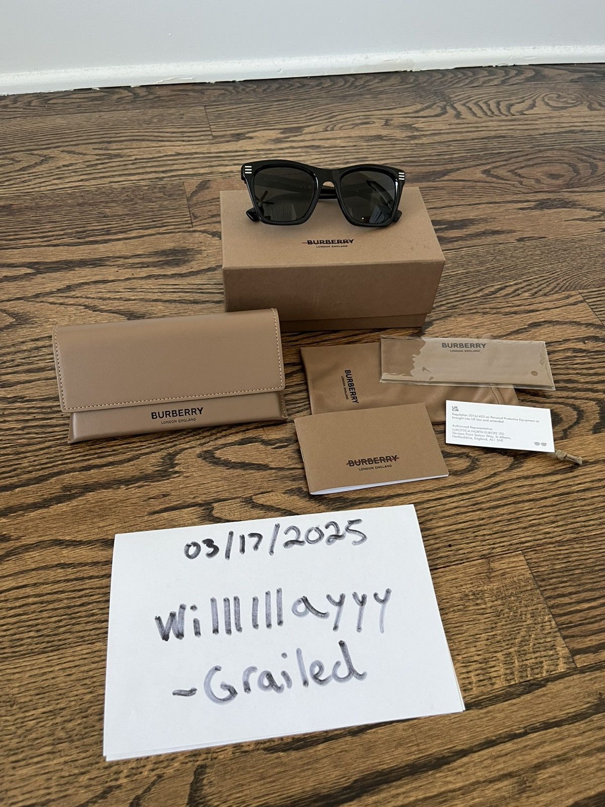 Burberry Burberry Square Sunglasses Size ONE SIZE - 7 Thumbnail
