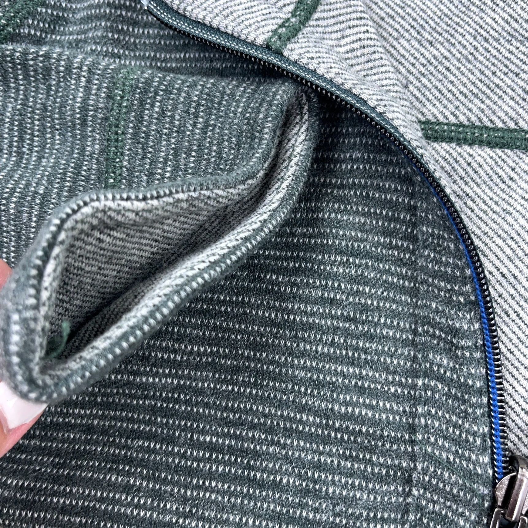 Tommy Bahama Tommy Bahama Sweater Men 2XL Green Knit Pullover 1/4 Zip Reversible Casual Golf Walking Classic Modern Size US XXL / EU 58 / 5 - 4 Thumbnail