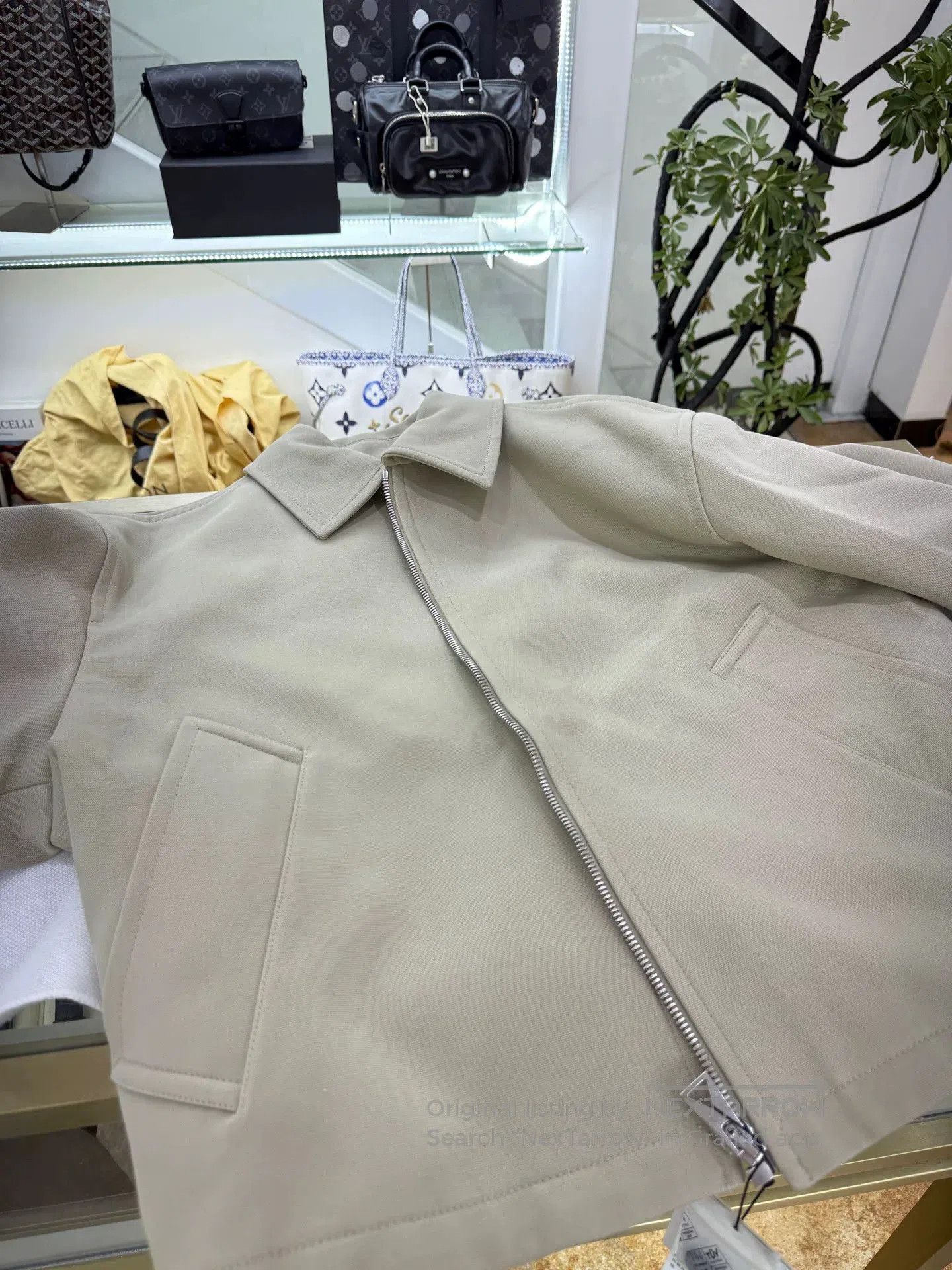 Bottega Veneta Bottega Veneta Men's Lapel Jacket. Size US M / EU 48-50 / 2 - 1 Thumbnail