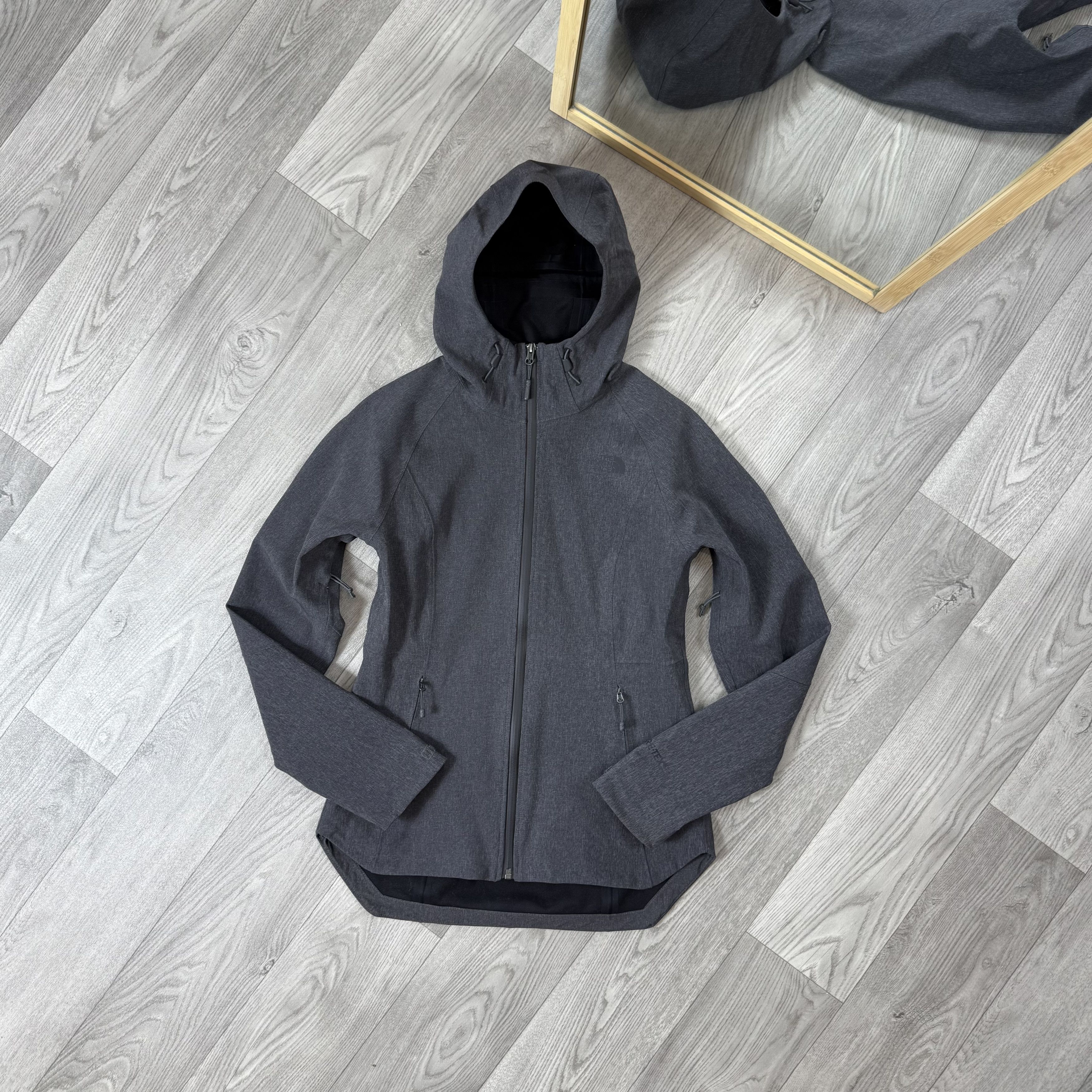 The North Face Vintage The North Face Gore-Tex APEX FLEX Grey Jacket S Size S / US 4 / IT 40 - 1 Thumbnail