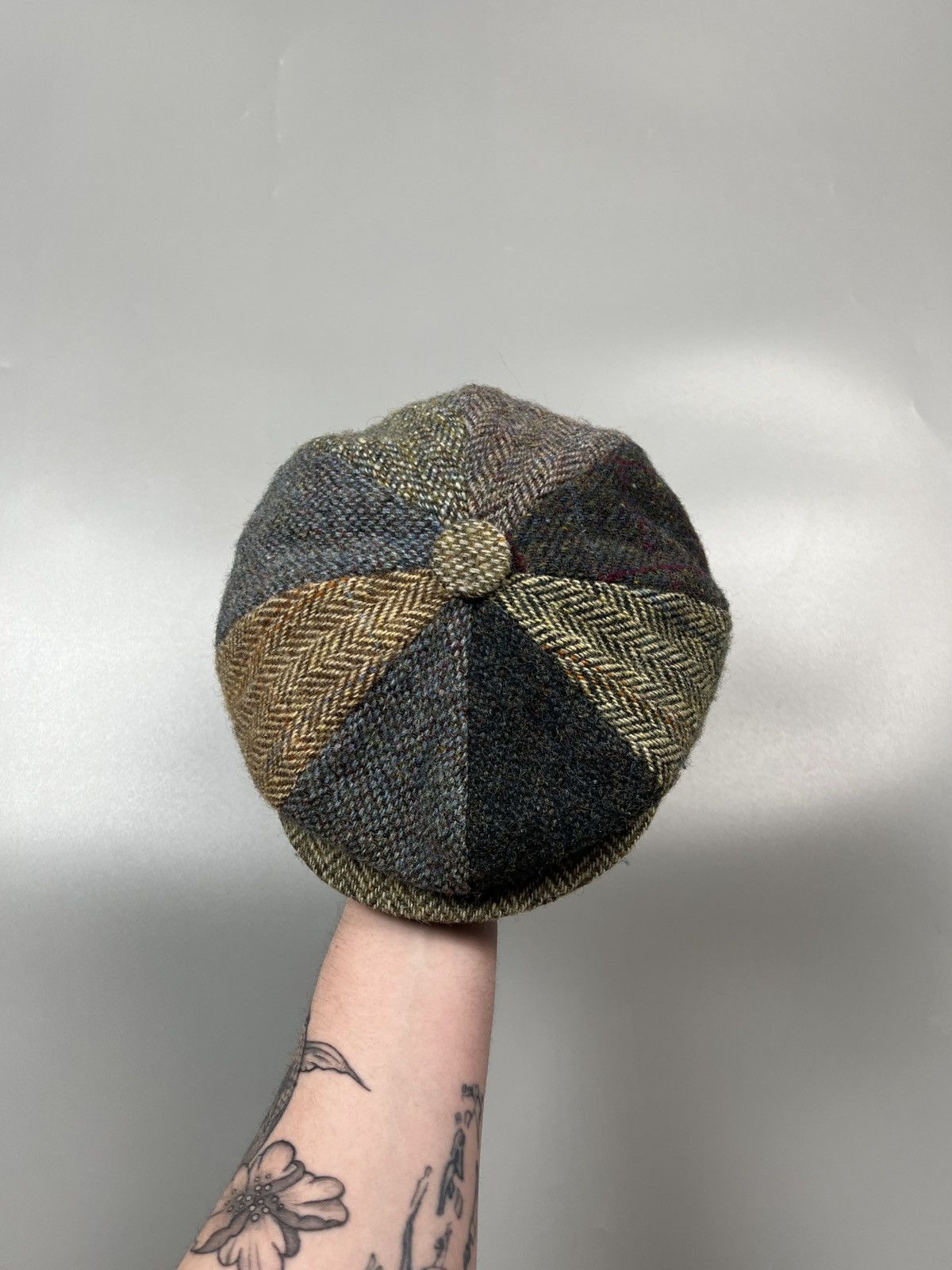 Harris Tweed Harris Tweed Patchwork Tweed Flat Cap (Y0373) Size ONE SIZE - 1 Thumbnail