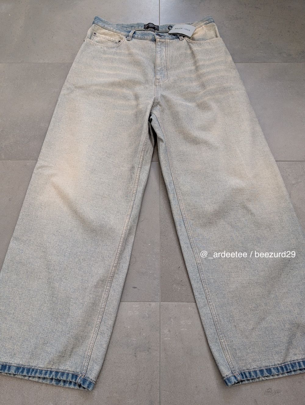 Balenciaga *NEW* SS24 INSIDE OUT BAGGY JEANS $1,590 MEDIUM Size US 32 / EU 48 - 8 Thumbnail