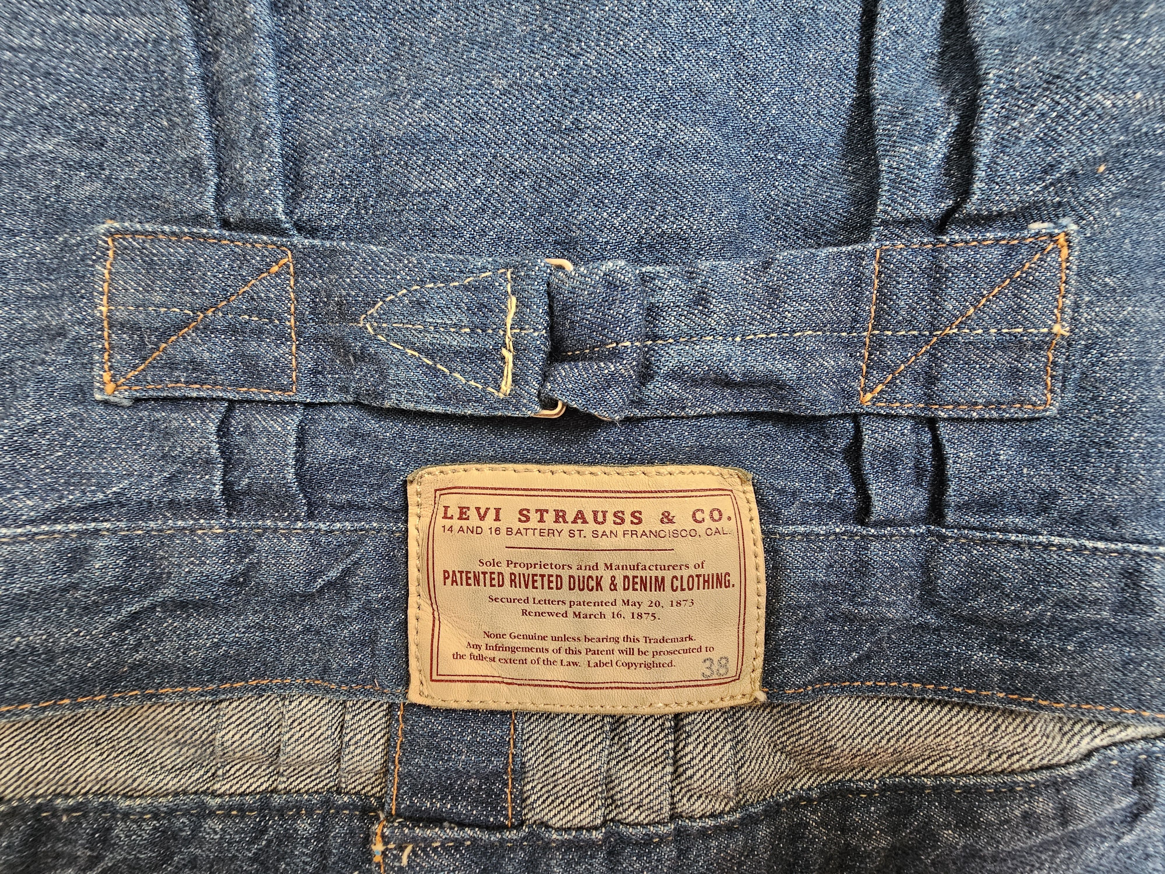 Levi's Vintage Clothing LVC 1880 Pleated Denim Jacket 1879 1920 1936 501XX 506XX Size US M / EU 48-50 / 2 - 7 Thumbnail