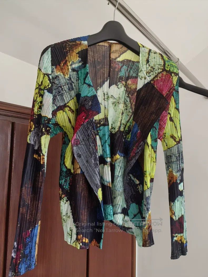 Issey Miyake Issey Miyake Green Coat Size L / US 10 / IT 46 - 1 Thumbnail