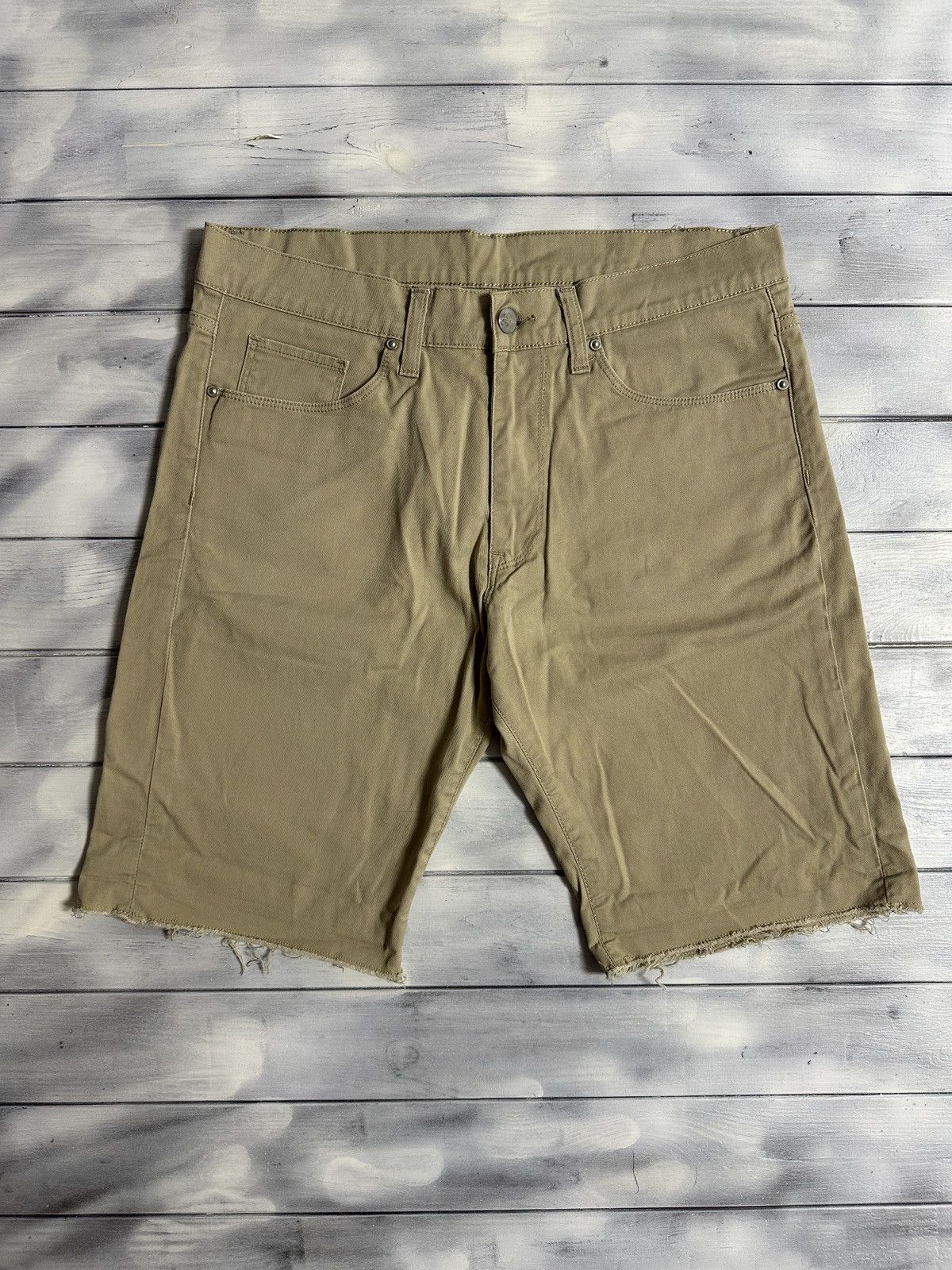 Carhartt Rare Shorts Carhartt Swell Shorts Leather Logo Size US 31 - 6 Thumbnail