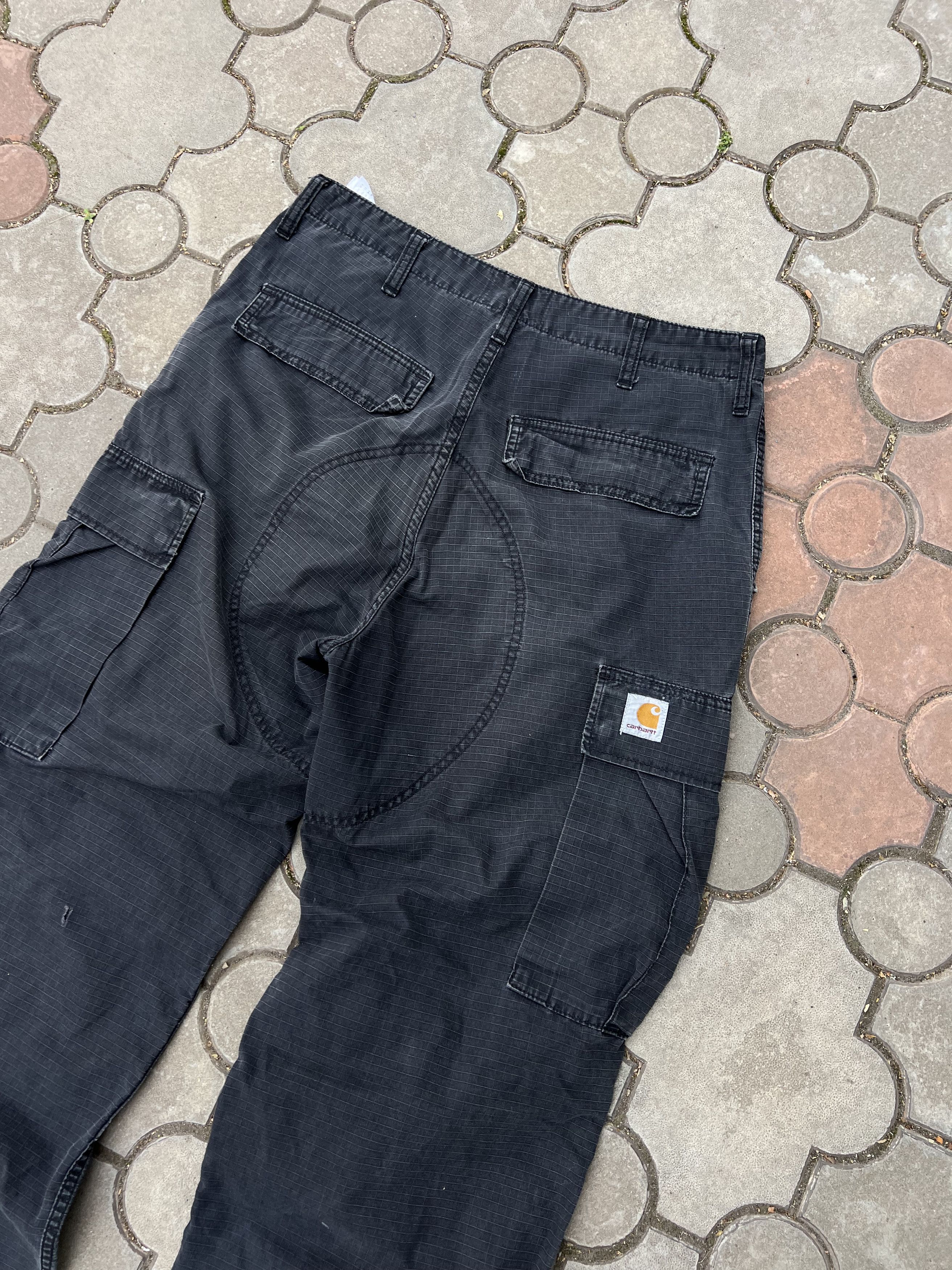 Carhartt × Carhartt Wip × Vintage Vintage Carhartt Cargo Work Pants Y2K USA Size US 32 / EU 48 - 2 Thumbnail