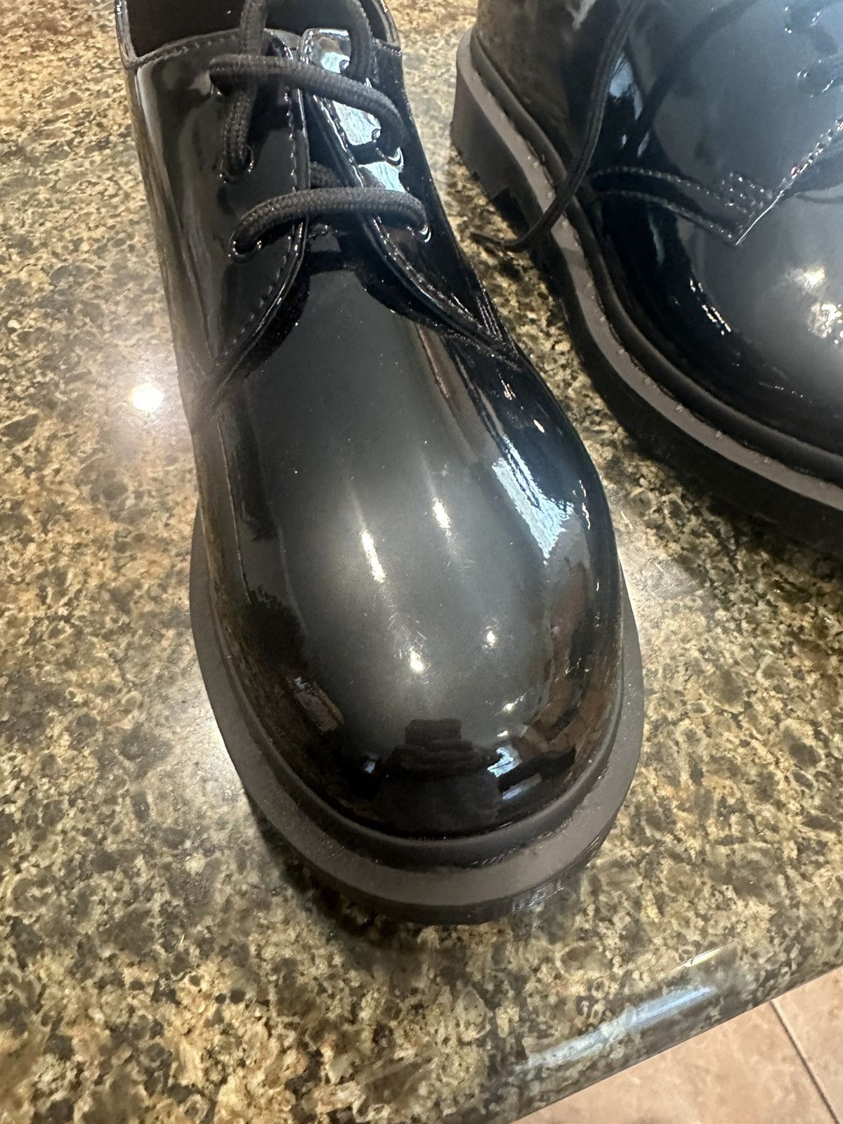 Dr. Martens Dr. Martens 26893 Black Women’s shoes size 9 NWOT NWOB Size US 9 / IT 39 - 2 Thumbnail