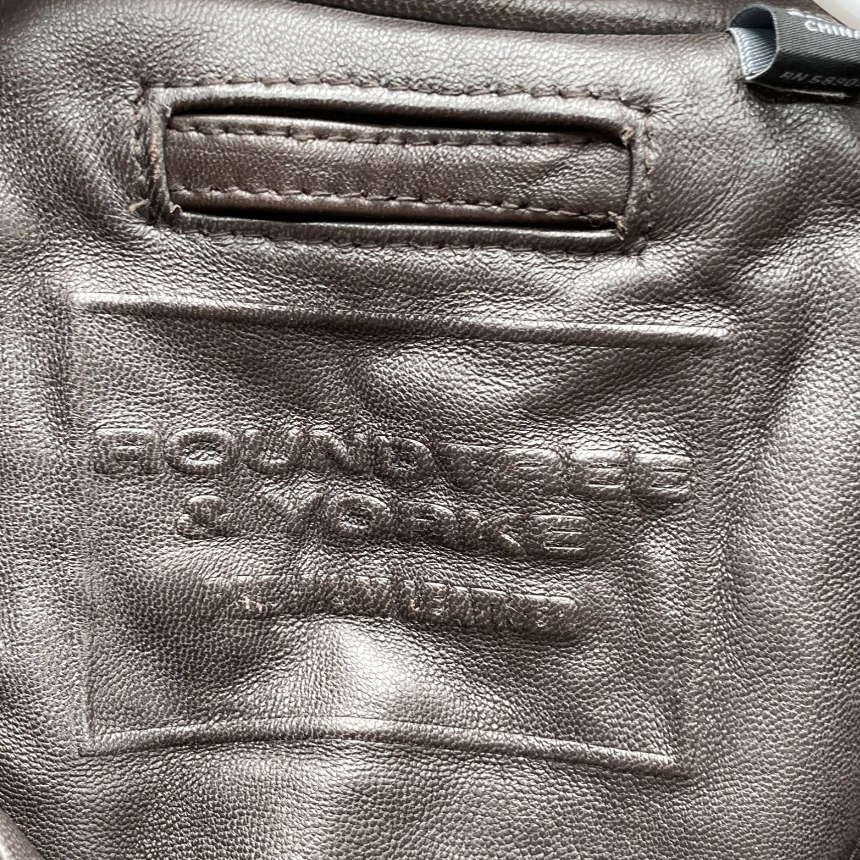 Roundtree & Yorke VINTAGE Roundtree & Yorke Leather Jacket Mens 3XB Moto Biker Retro Streetwear 90s Jacket Size US XXL / EU 58 / 5 - 3 Thumbnail