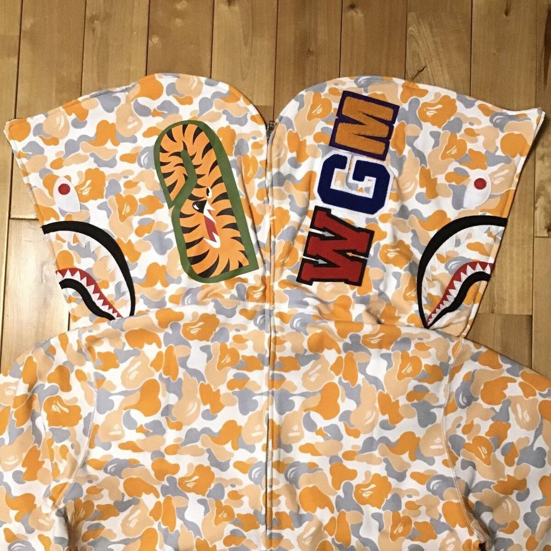 Bape 2024 🔥Fukuoka Store Camo🔥 BAPE shark full zip hoodie APE Size US XXL / EU 58 / 5 - 2 Thumbnail