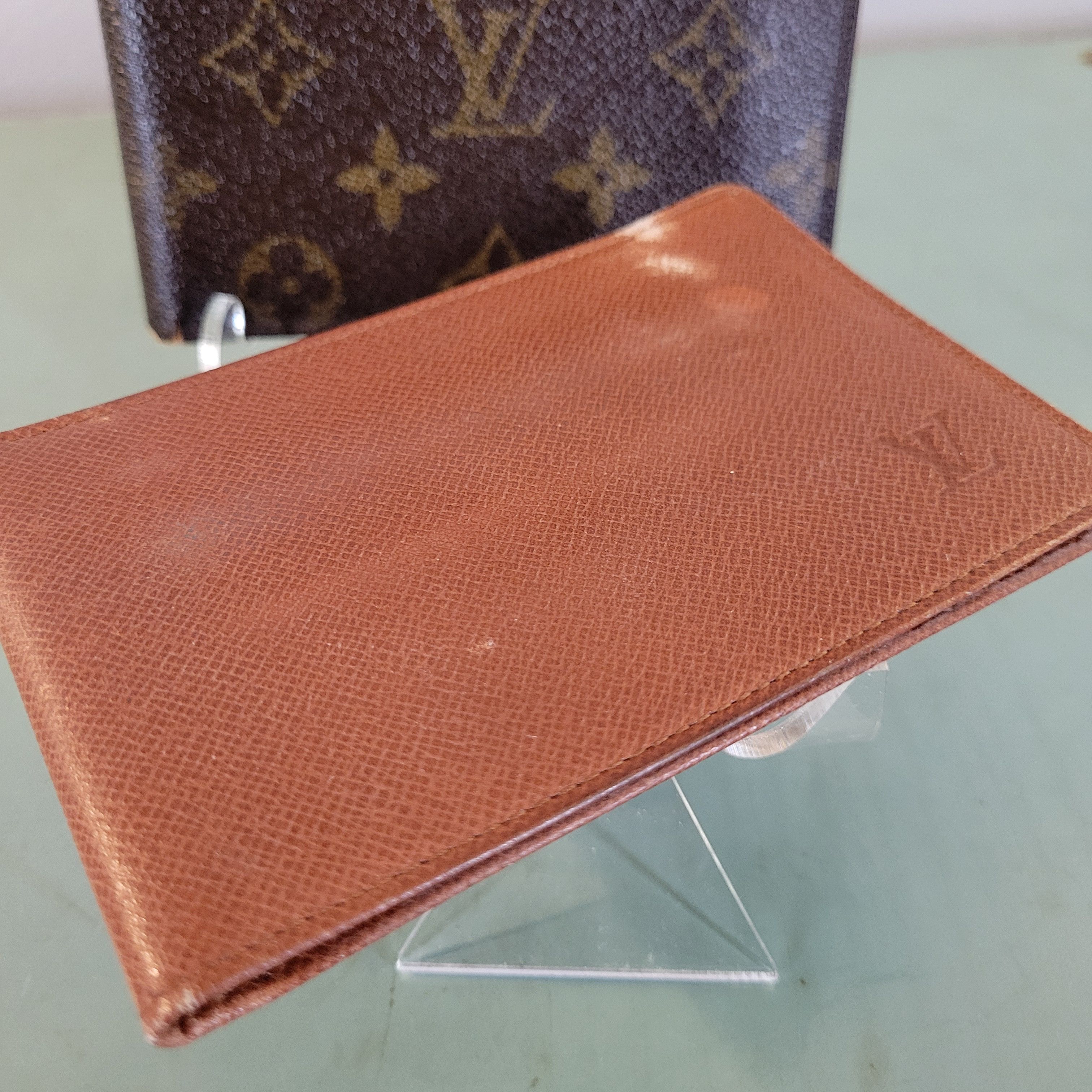 Louis Vuitton Rare Louis Vuitton Monogram Large Bifold With Card Insert Size ONE SIZE - 11 Thumbnail