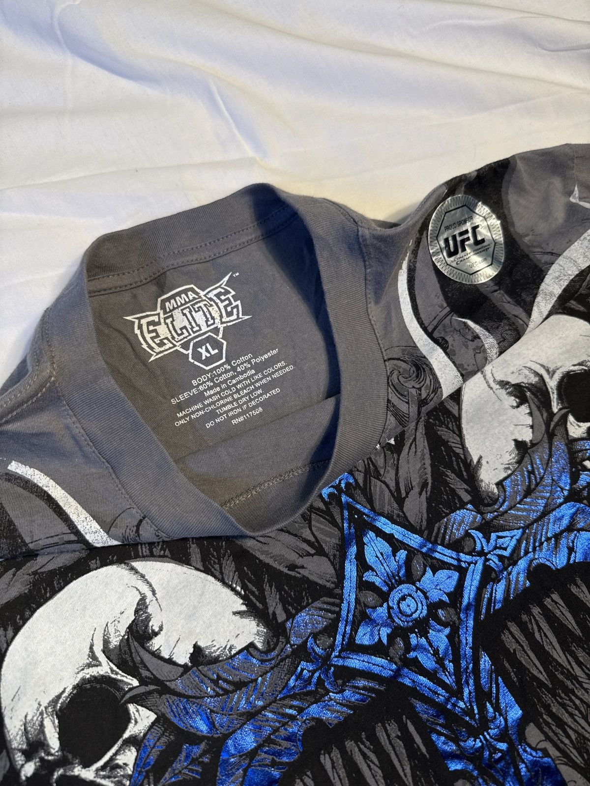 Affliction Vintage Y2K MMA Elite Grey Skull Tribal Thermal Shirt Size US XL / EU 56 / 4 - 2 Thumbnail