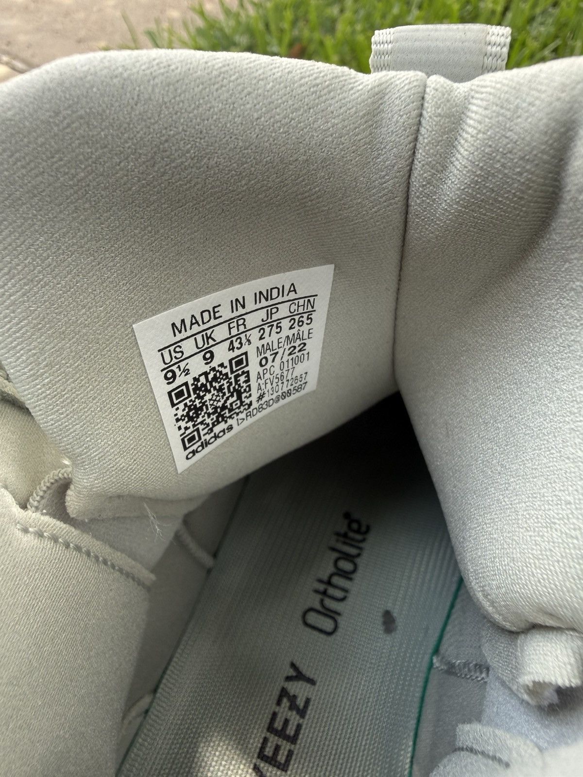 Yeezy Adidas yeezy desert boost Size US 9.5 / EU 42-43 - 6 Thumbnail