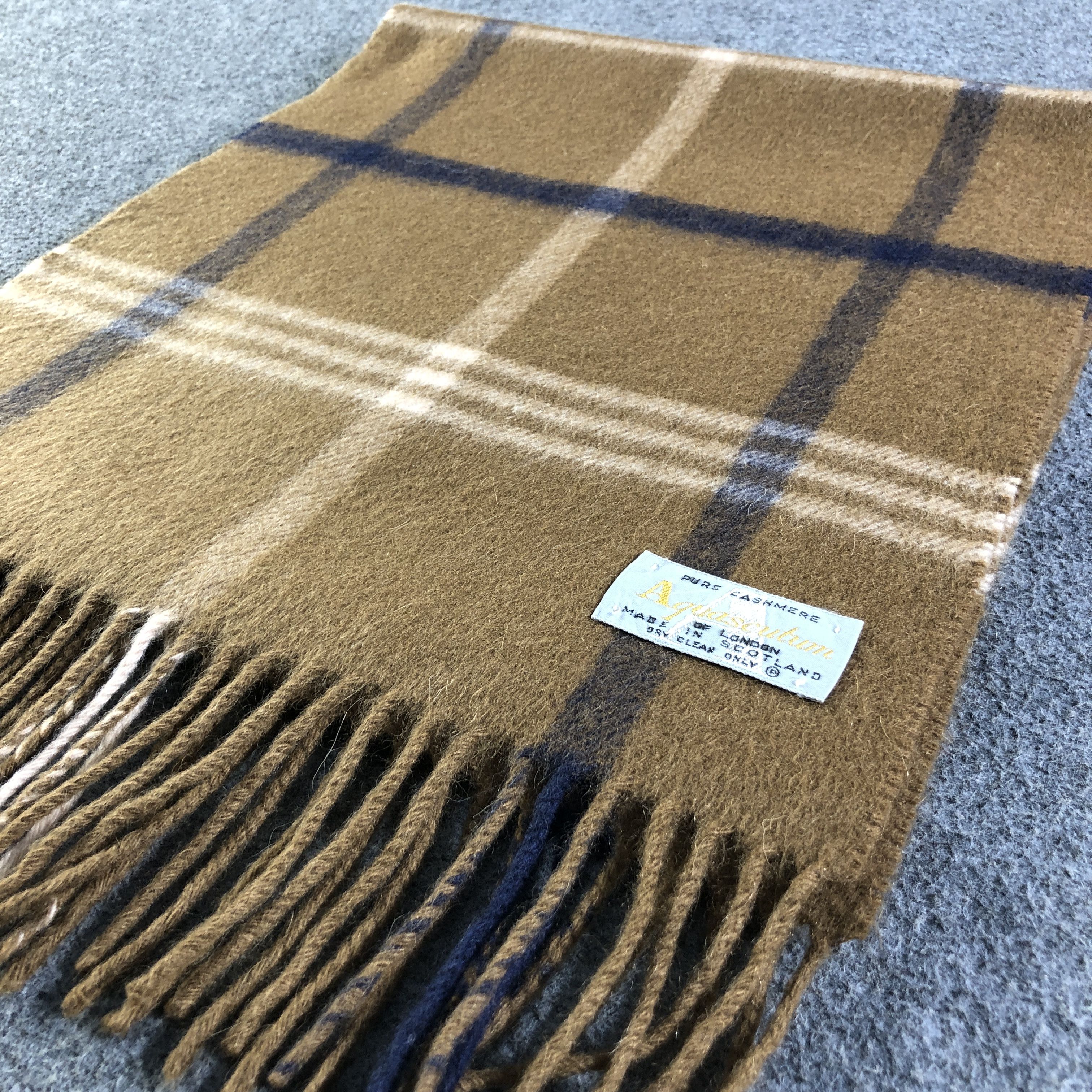 Aquascutum Aquascutum Cashmere Scarf Muffler Neckwear V2671 Size ONE SIZE - 3 Thumbnail