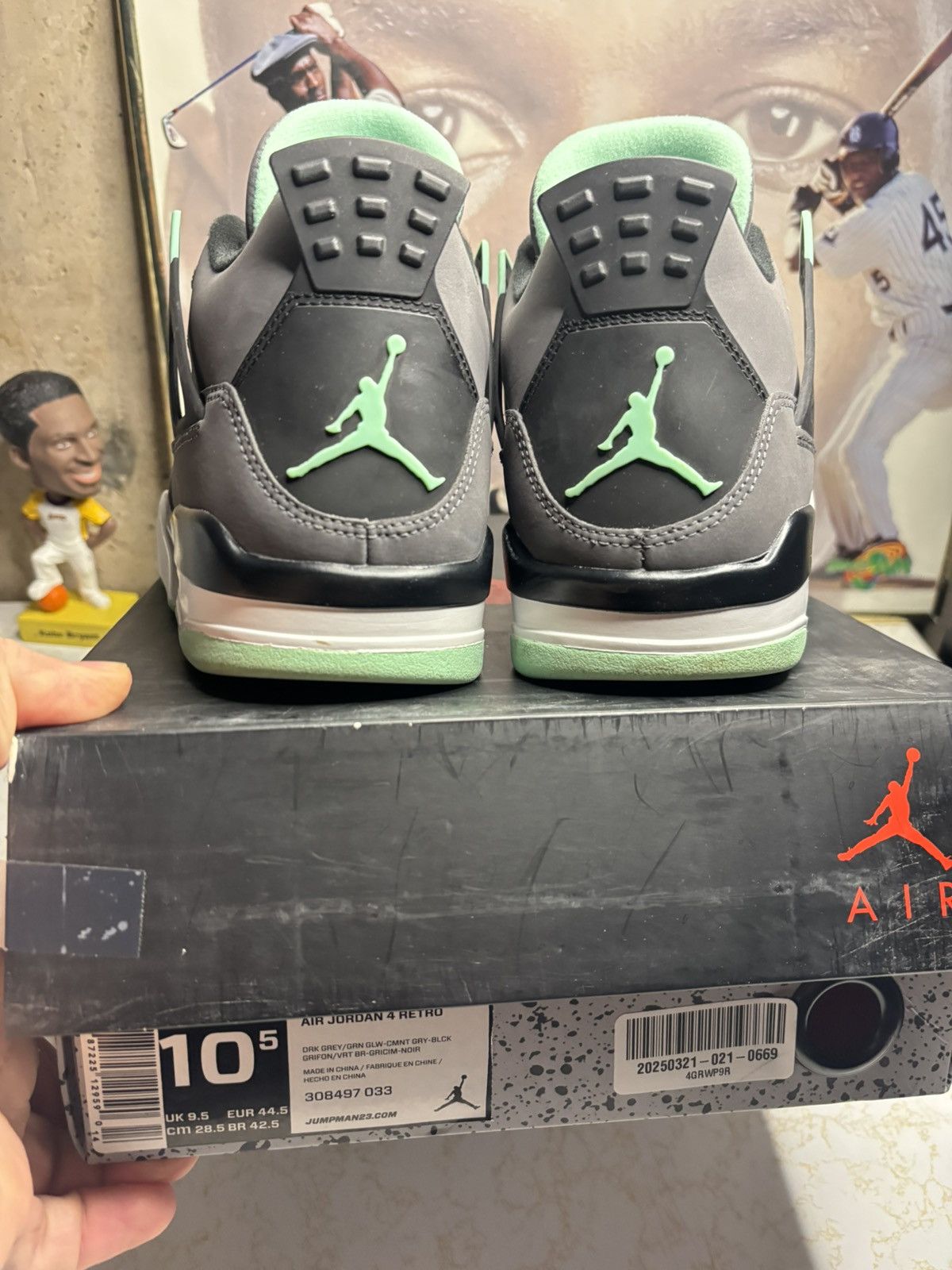 Jordan Brand Jordan Retro 4 ‘green glow’ Size US 10.5 / EU 43-44 - 7 Thumbnail