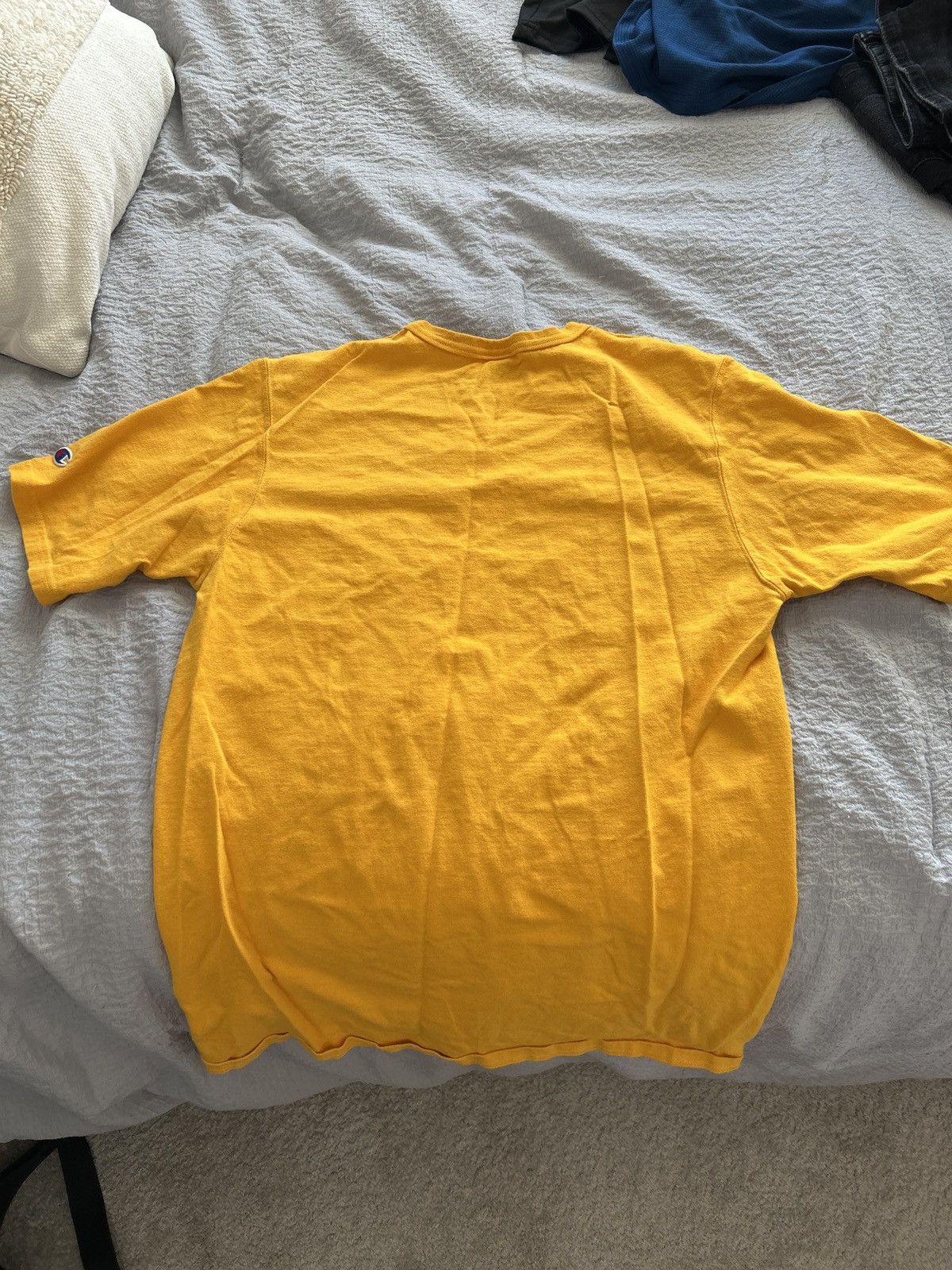 Champion Yellow champion tee Size US L / EU 52-54 / 3 - 1 Thumbnail