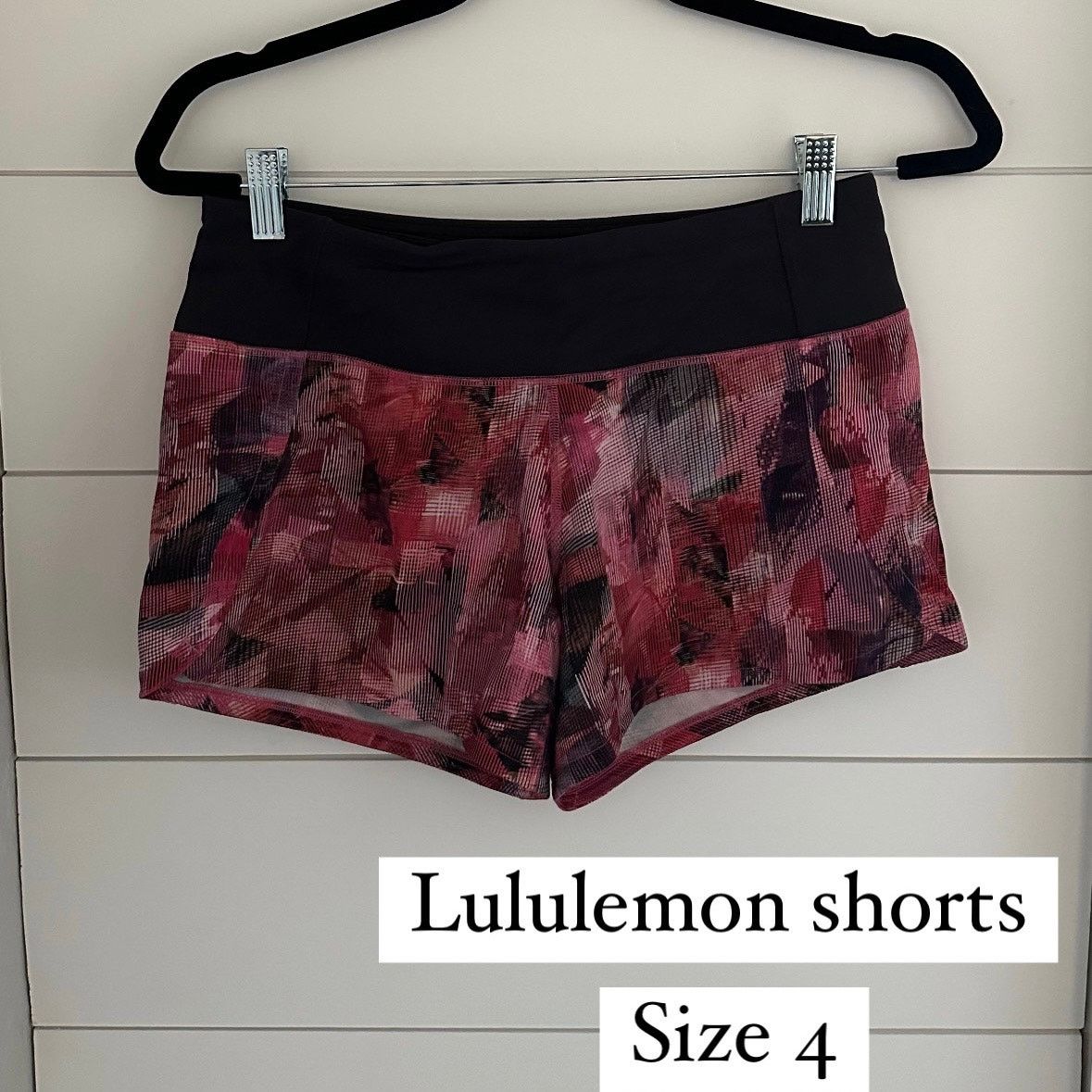 Lululemon Lululemon Run Times Short II, 4" - size 4 Size 27" / US 4 / IT 40 - 3 Thumbnail
