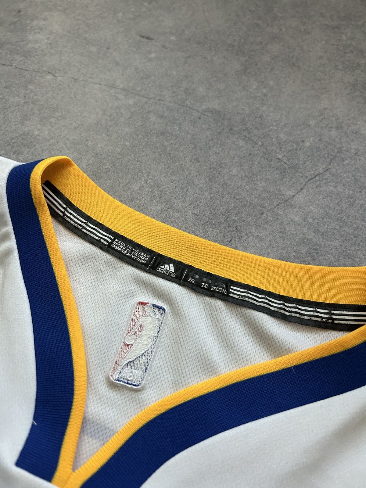 Adidas × NBA Adidas Golden State Warriors big logo jersey Curry 30 Size US XXL / EU 58 / 5 - 5 Thumbnail