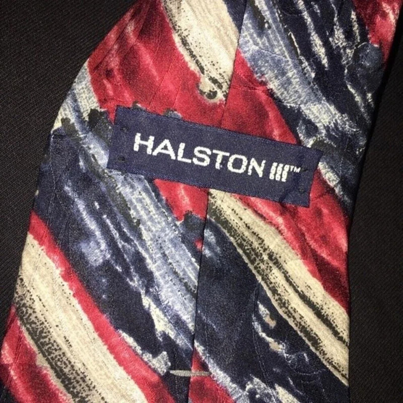 Halston III Halston III tie, 100% Italian silk Size ONE SIZE - 2 Thumbnail