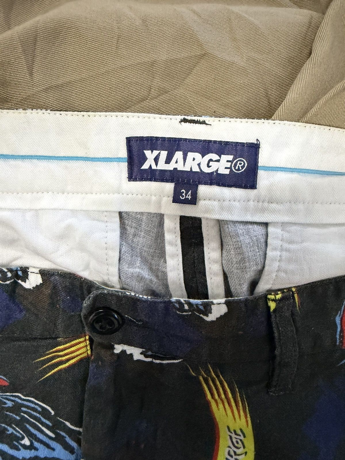 X-LARGE X-Large Short pants Size US 34 / EU 50 - 4 Thumbnail