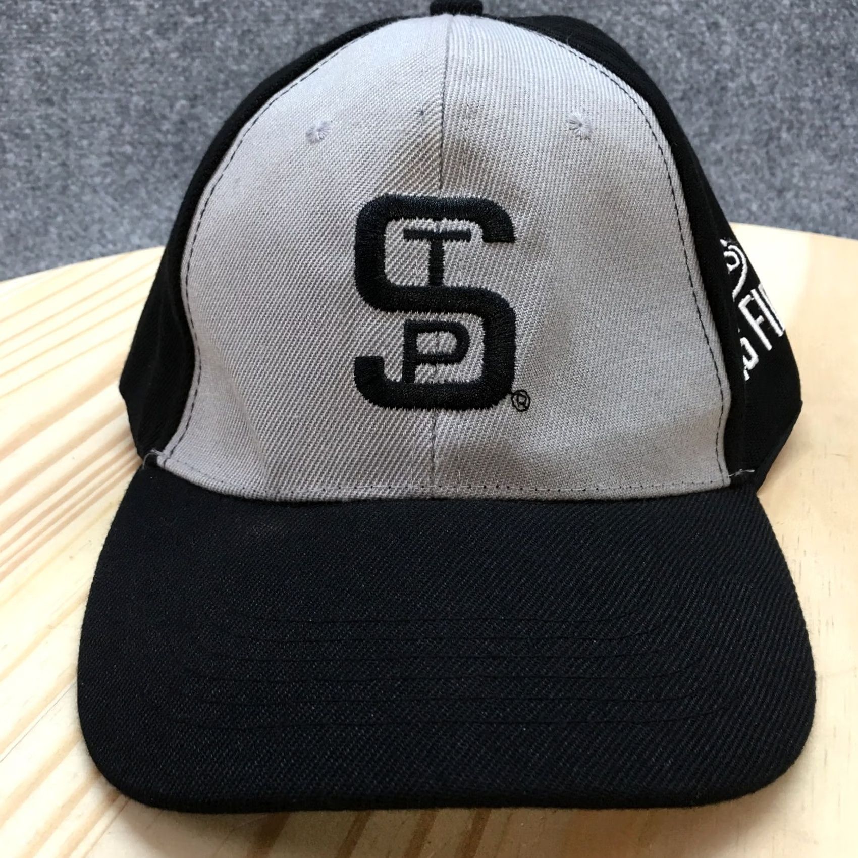Logo 7 St. Paul Saints CHS Field Baseball Cap Men Black OS Curved Brim Embroidered Logo Size ONE SIZE - 2 Thumbnail