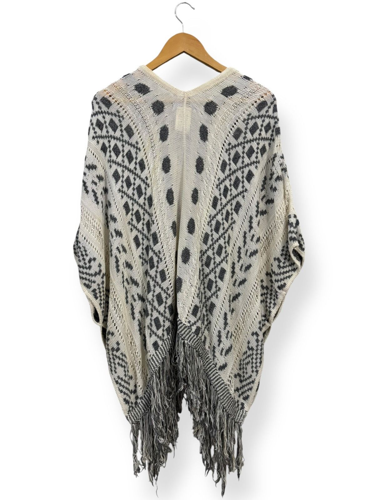 Japanese Brand Stunning Lure Knitted Poncho Cardigan 3/4 Sleeve with Fringe Size ONE SIZE - 2 Thumbnail