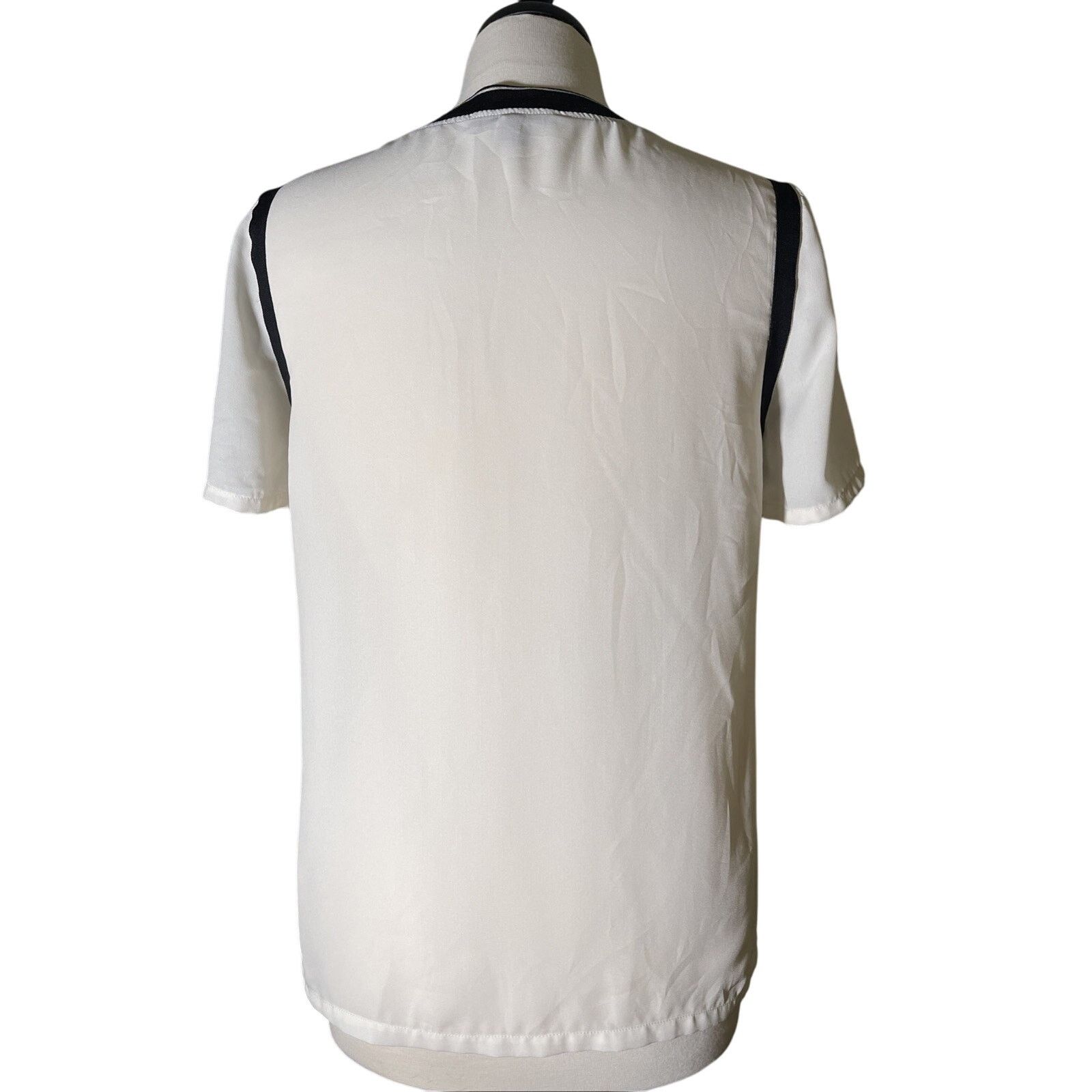 Banana Republic Banana Republic Shirt Sleeve Top, White/ Navy Size S, EUC Size M / US 6-8 / IT 42-44 - 4 Thumbnail